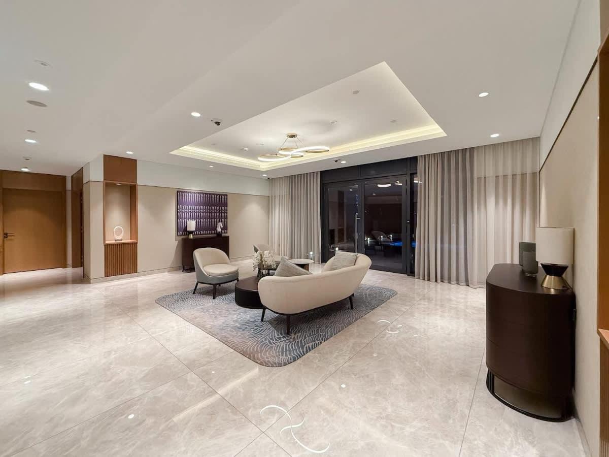 Apartment Luxury 4br With Hermes Touch & Burj Khalifa View Dubai