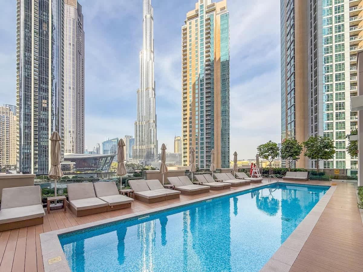 Luxury 4br With Hermes Touch & Burj Khalifa View * Dubai