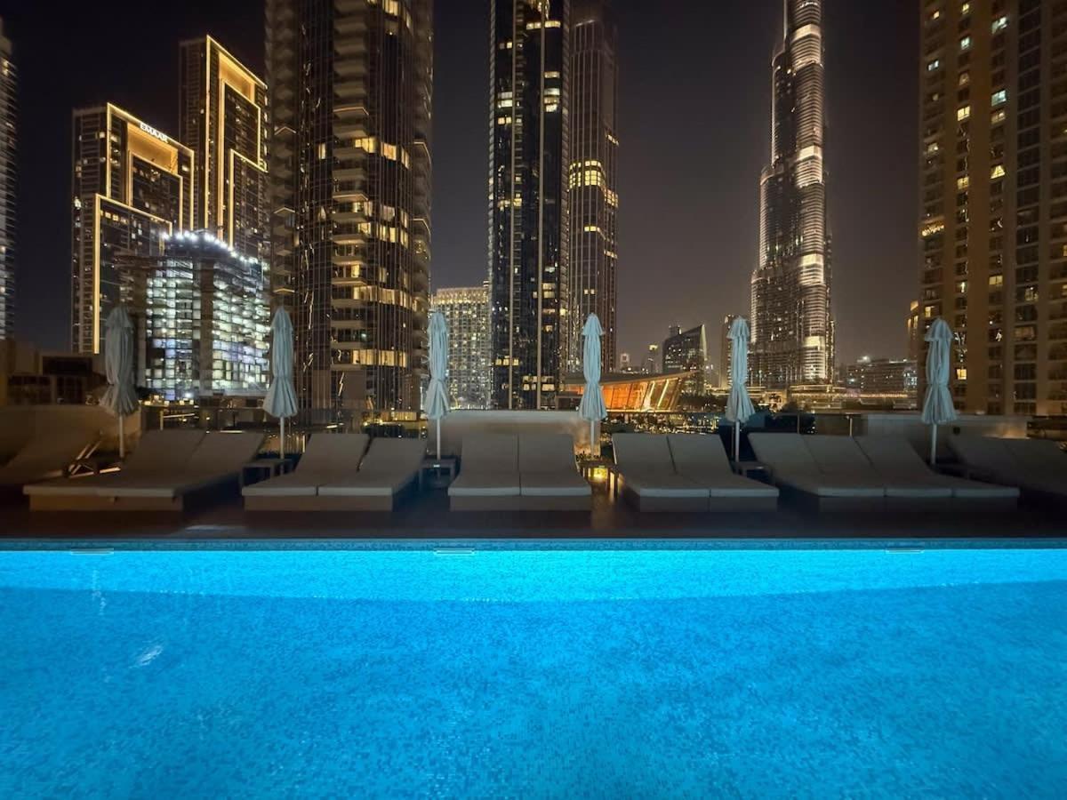 Luxury 4br With Hermes Touch & Burj Khalifa View Apartment