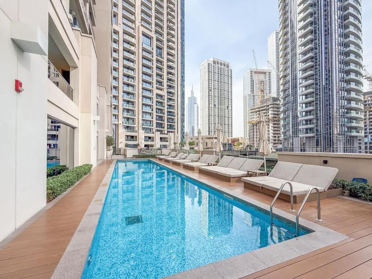 Luxury 4br With Hermes Touch & Burj Khalifa View *