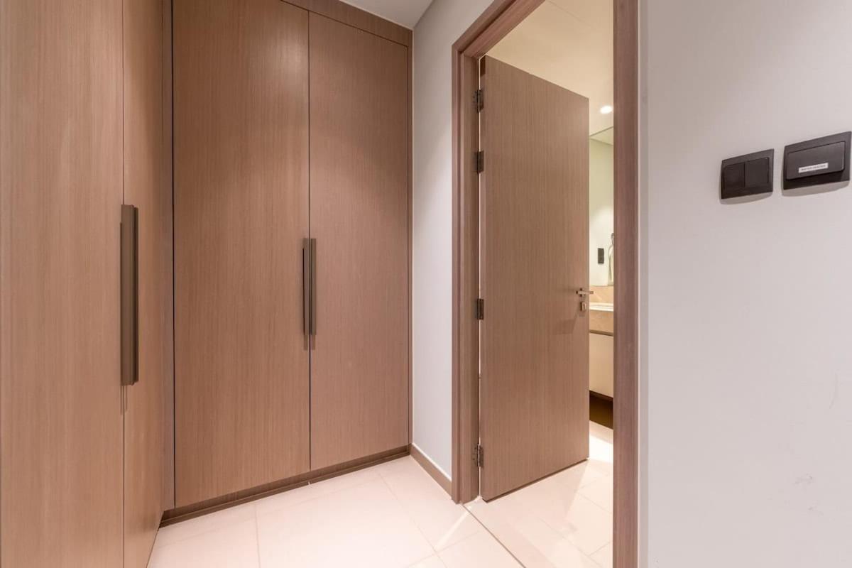 Luxury 4br With Hermes Touch & Burj Khalifa View Dubai