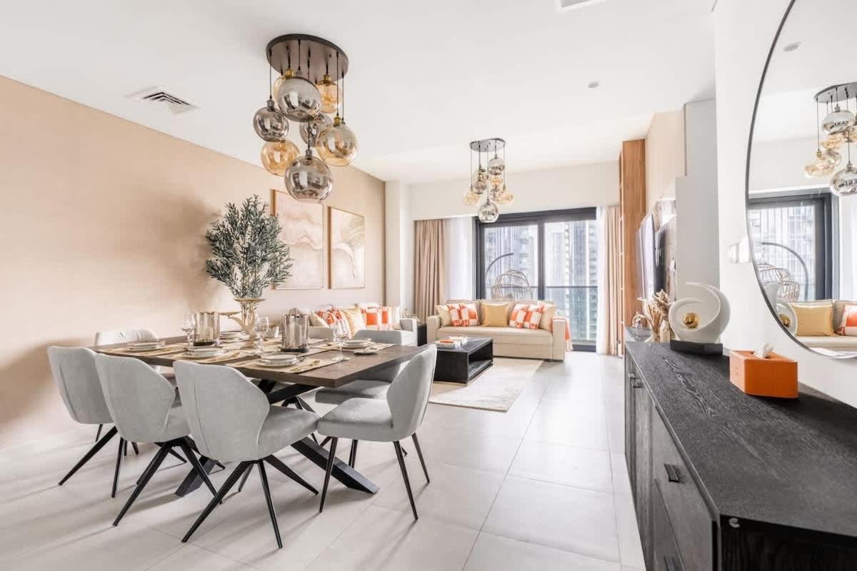 Apartment Luxury 4br With Hermes Touch & Burj Khalifa View *