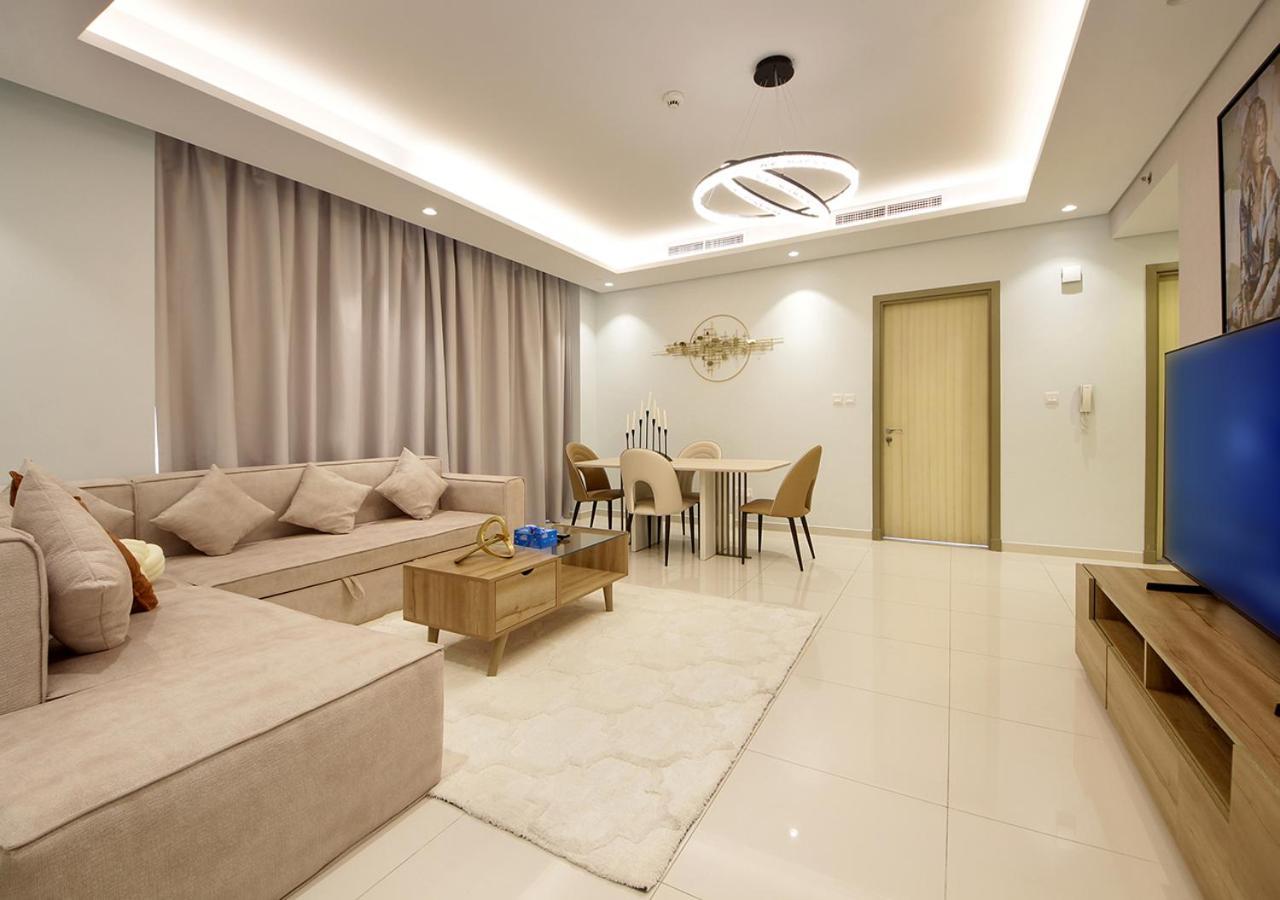 Opulent 2br In Paramount Apartment Dubai
