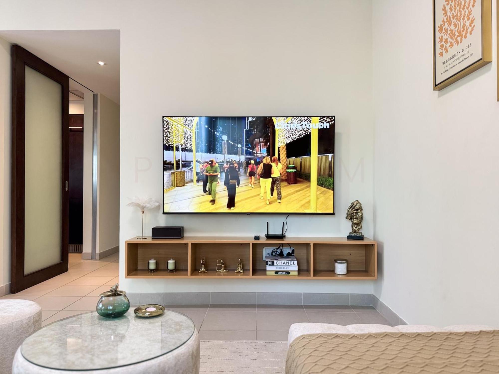 1702 - Boulevard Centre T2, Apartment *