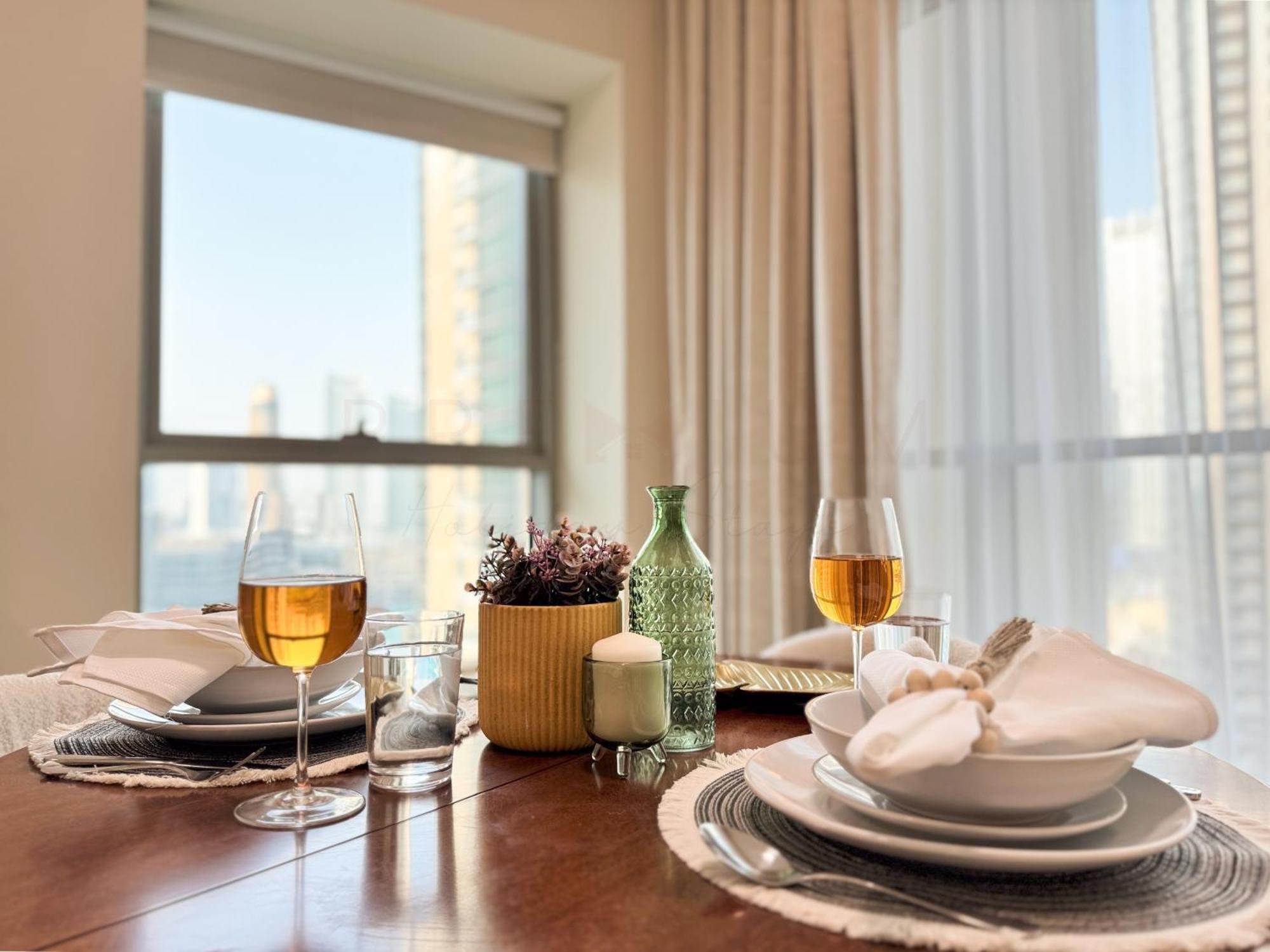 1702 - Boulevard Centre T2, * Dubai