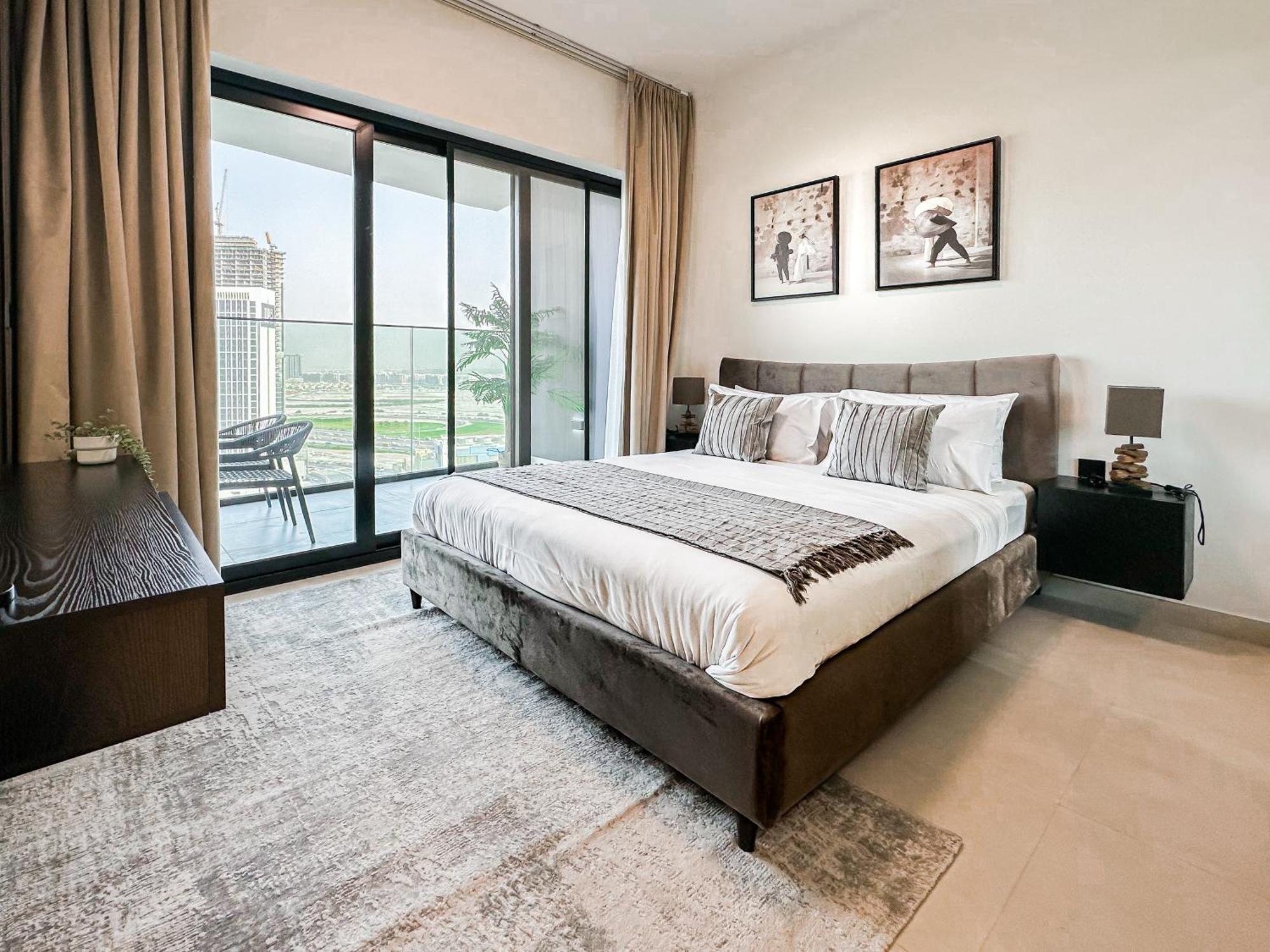 Skyline Oasis - Business Bay With Burj Khalifa Vie Apartment *