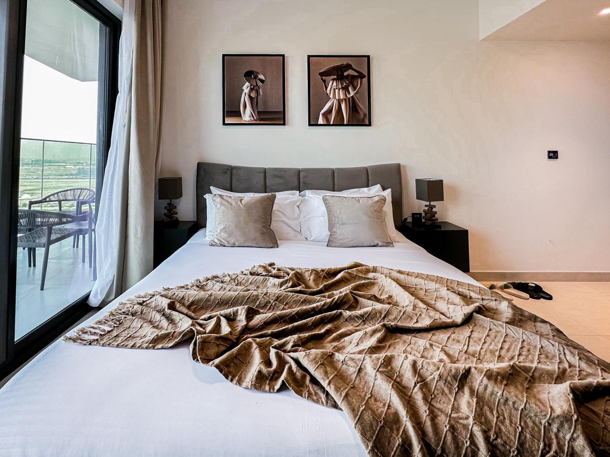 Skyline Oasis - Business Bay With Burj Khalifa Vie Apartment Dubai
