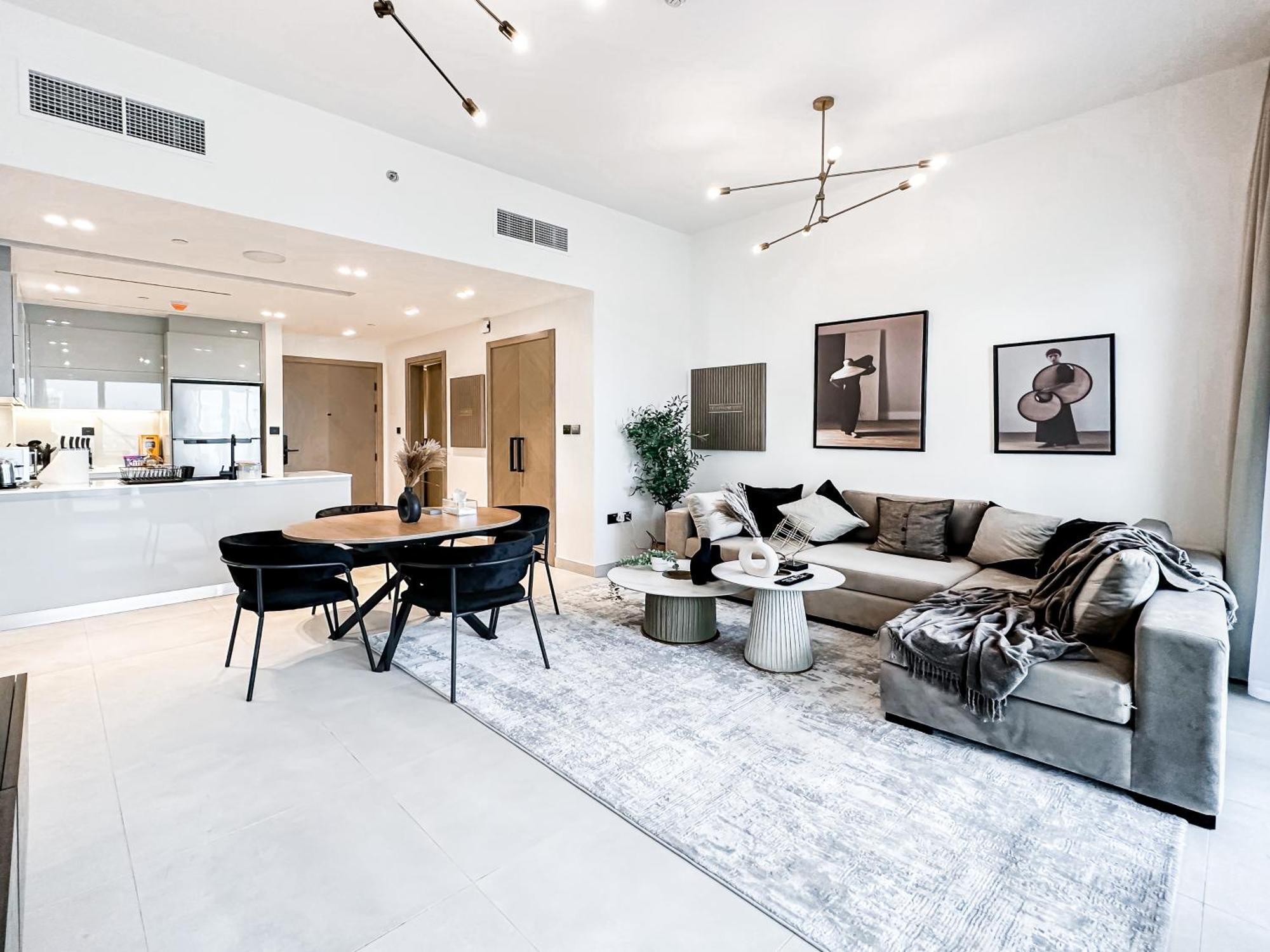 Skyline Oasis - Business Bay With Burj Khalifa Vie Apartment Dubai
