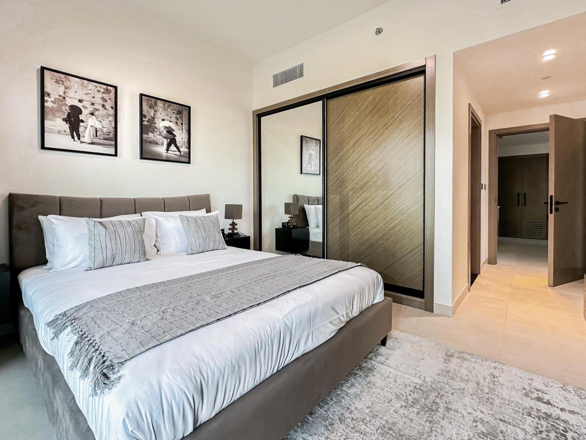 Skyline Oasis - Business Bay With Burj Khalifa Vie Apartment *
