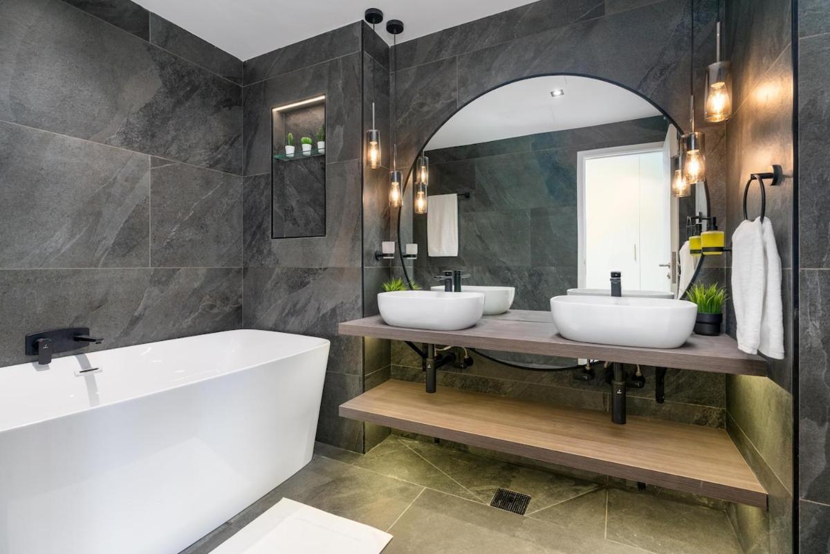 Apartment Ultimate 5br Luxury I 2500 Sqf I Burj Inner Circle *
