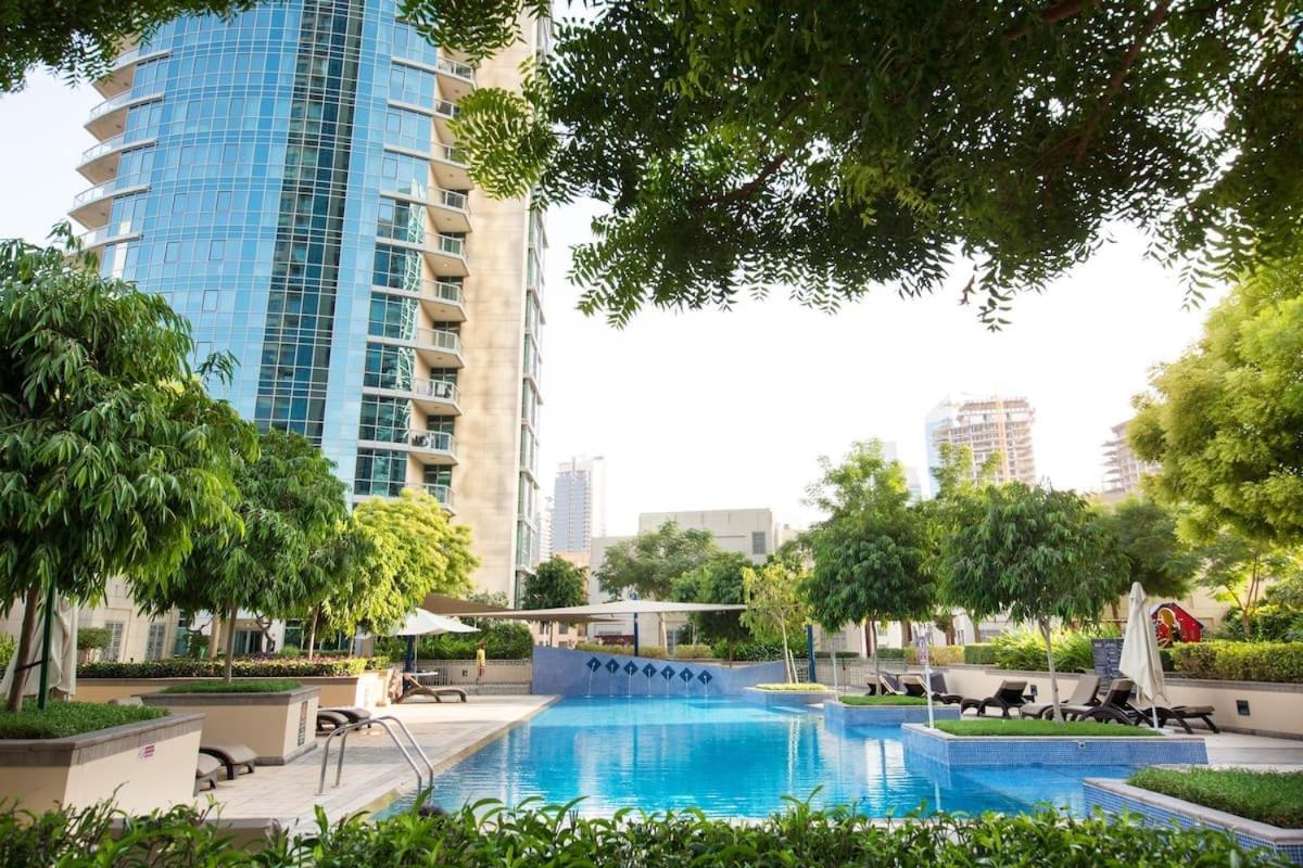 Ultimate 5br Luxury I 2500 Sqf I Burj Inner Circle Apartment *