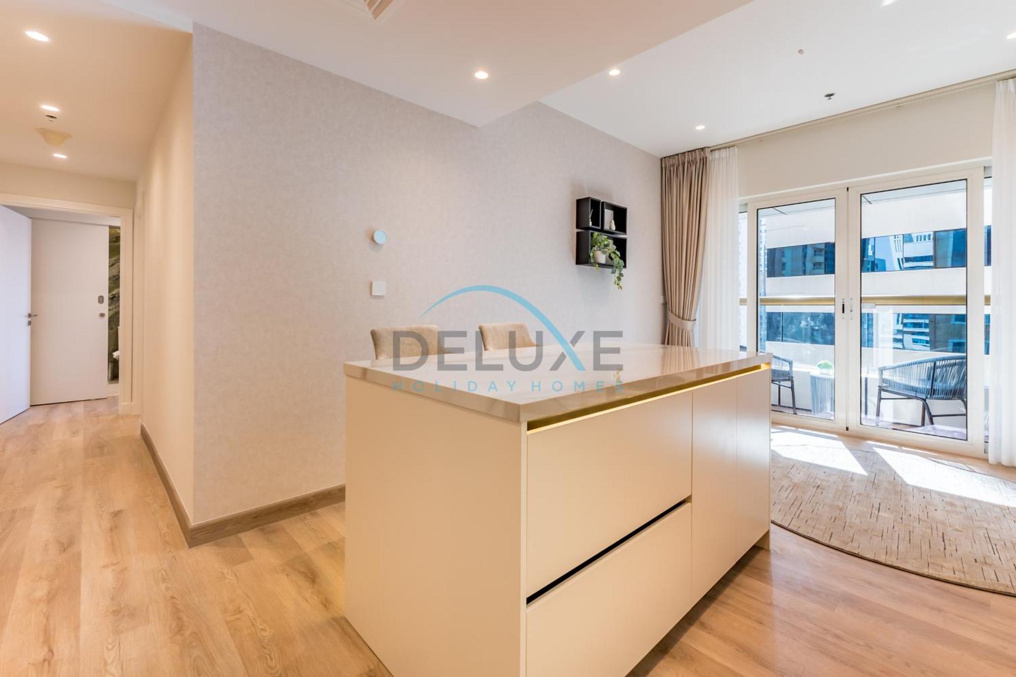 Upgraded 2br With Partial Sea View Near To Tram, Elite Residence, Marina By Deluxe Homes Apartment Dubai