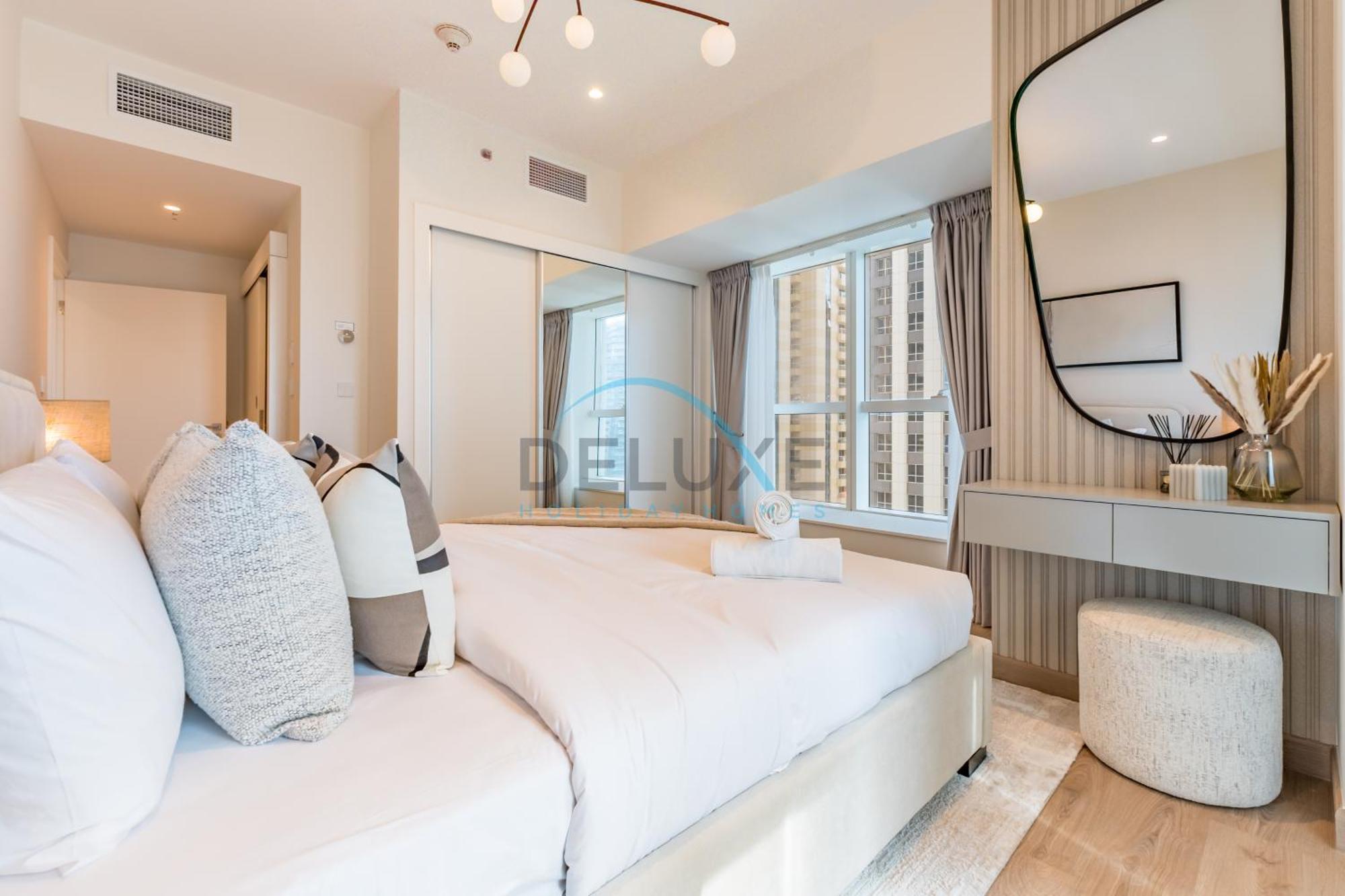 Upgraded 2br With Partial Sea View Near To Tram, Elite Residence, Marina By Deluxe Homes Apartment *