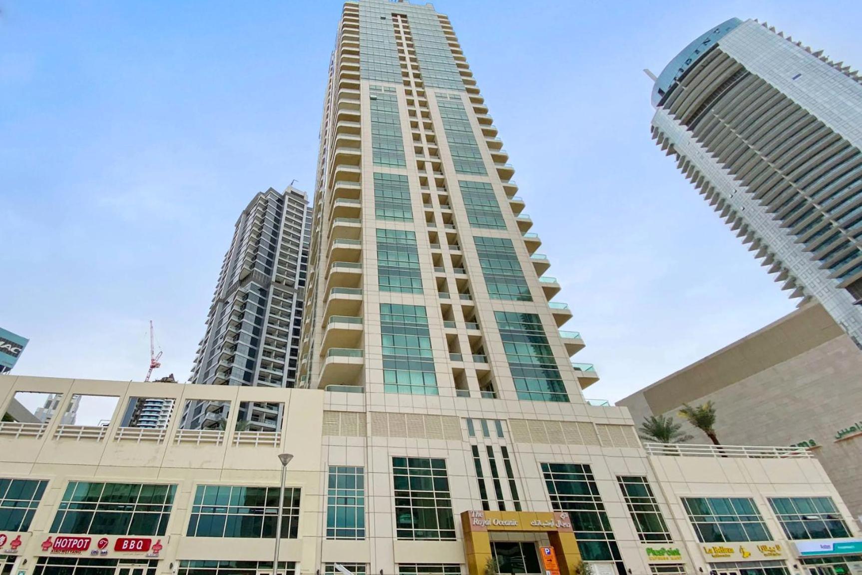 Livbnb - Modern In Marina Apartment Dubai
