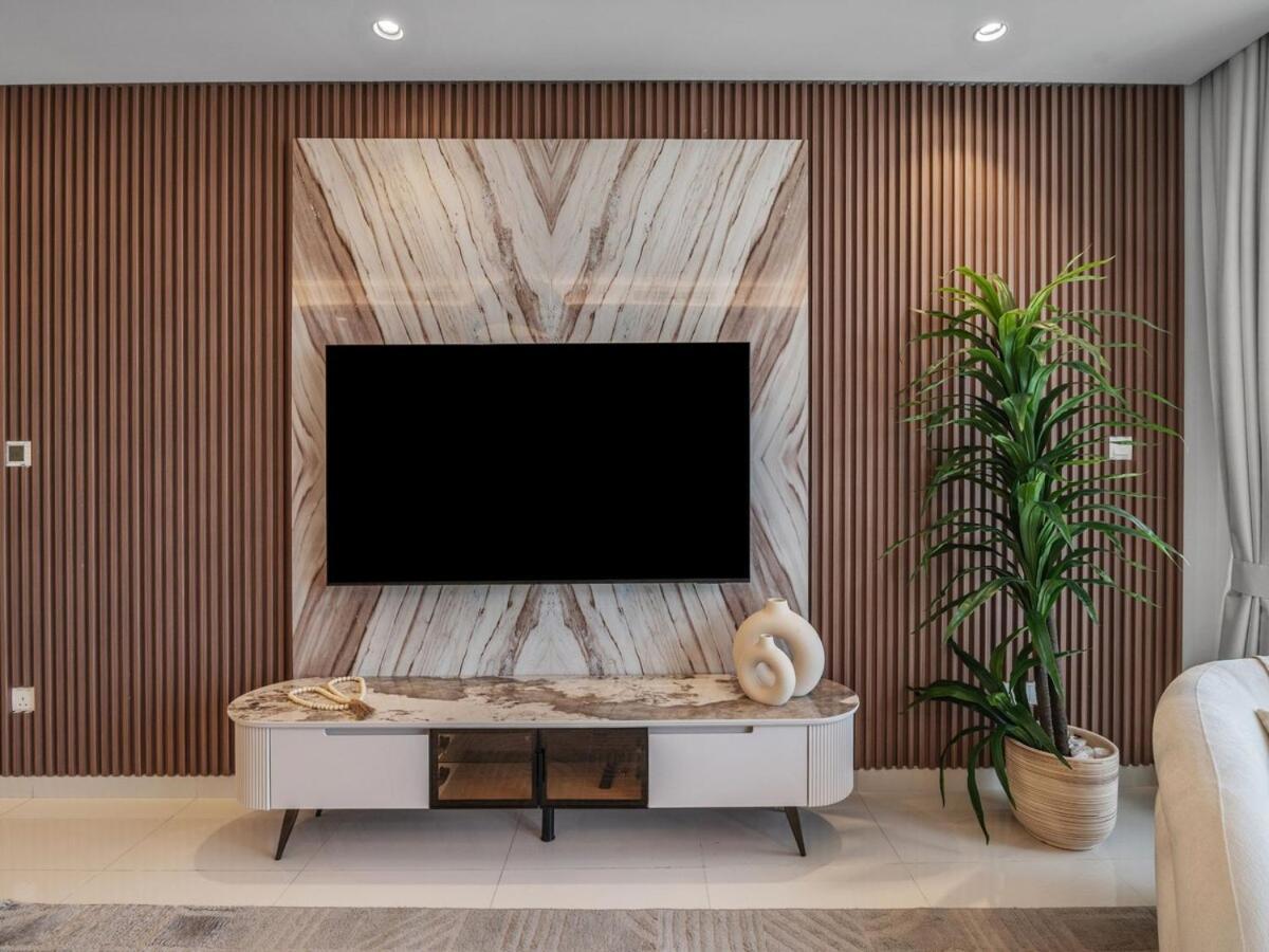 Paramount Midtown Residences - A Luxury 2 Bedroom Near Burj Khalifa And Mall Apartment