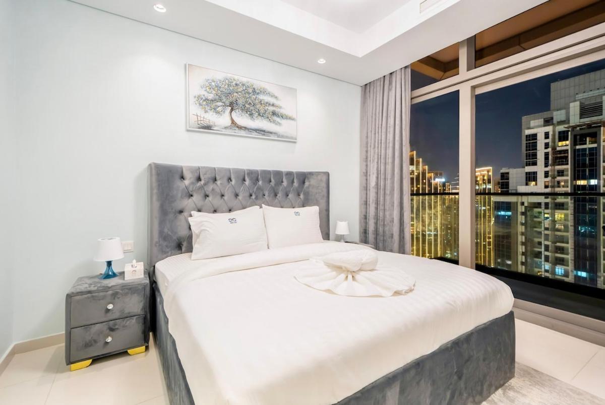 Apartment Rooftop Infinity Pool Luxury 2br Burj Khalifa View Downtown Dubai