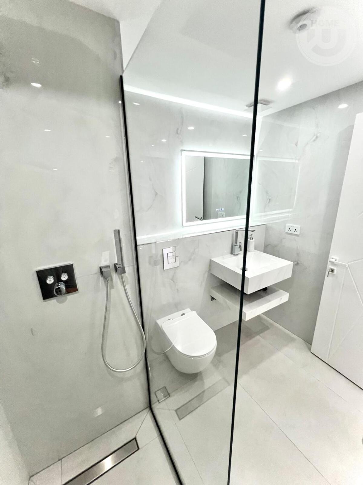 Brand New Luxury & Modern In Jlt *