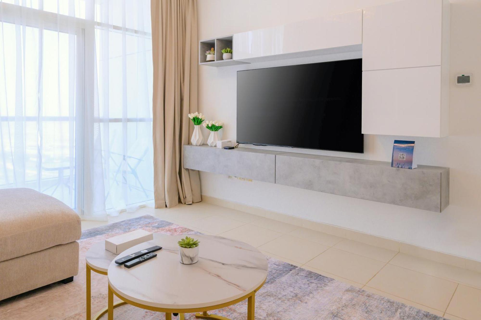 Apartment Lovely 1br In Scala Tower With Canal & Burj View *