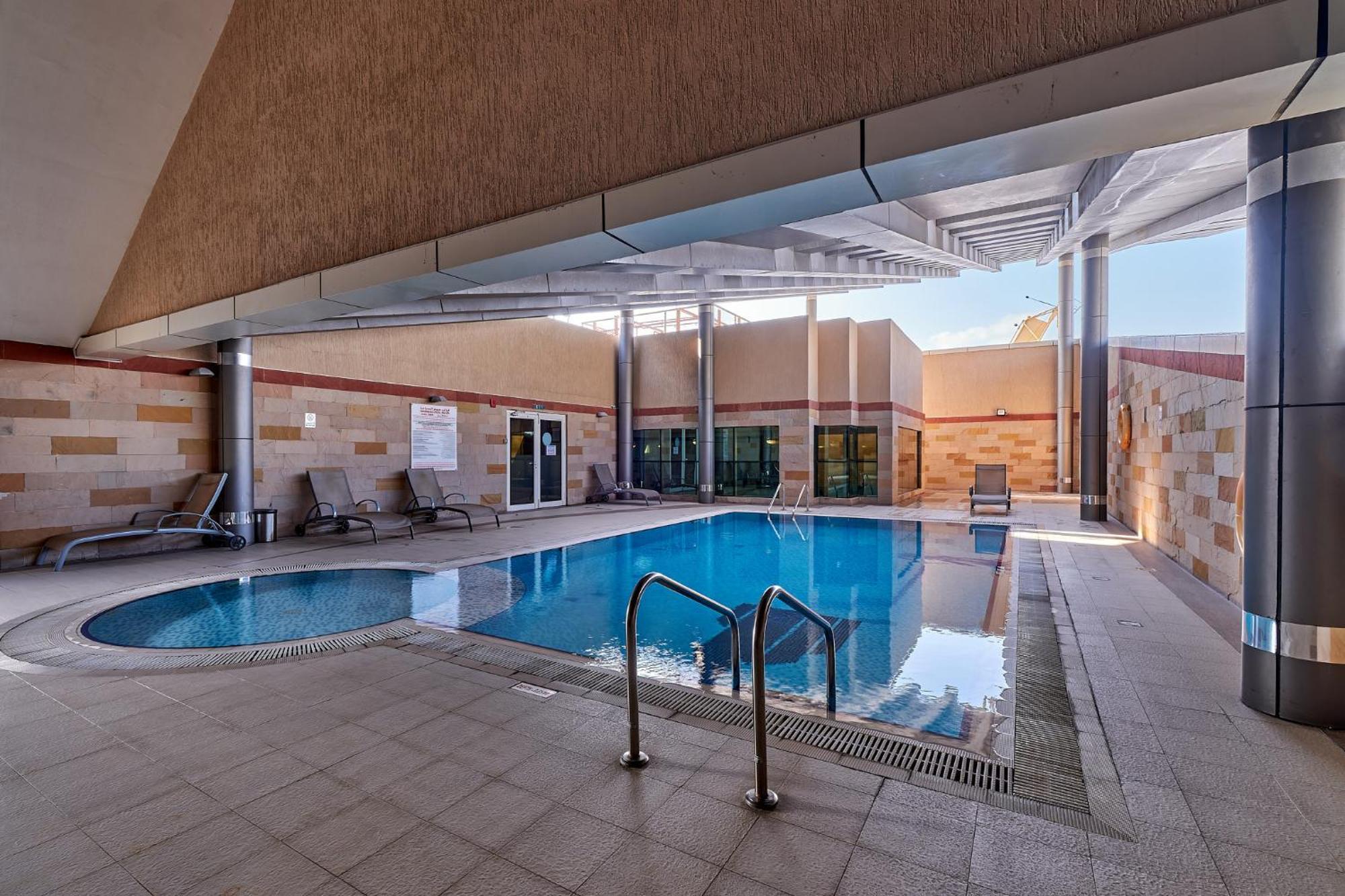 Lovely 1br In Scala Tower With Canal & Burj View * Dubai
