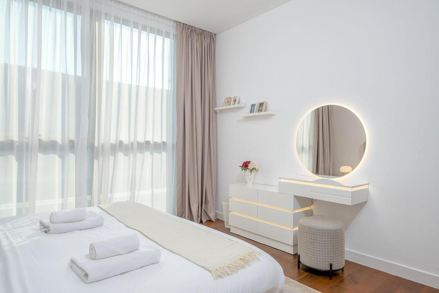 Apartment Lush 2 & Half Br In Walk With Burj Khalifa View Dubai