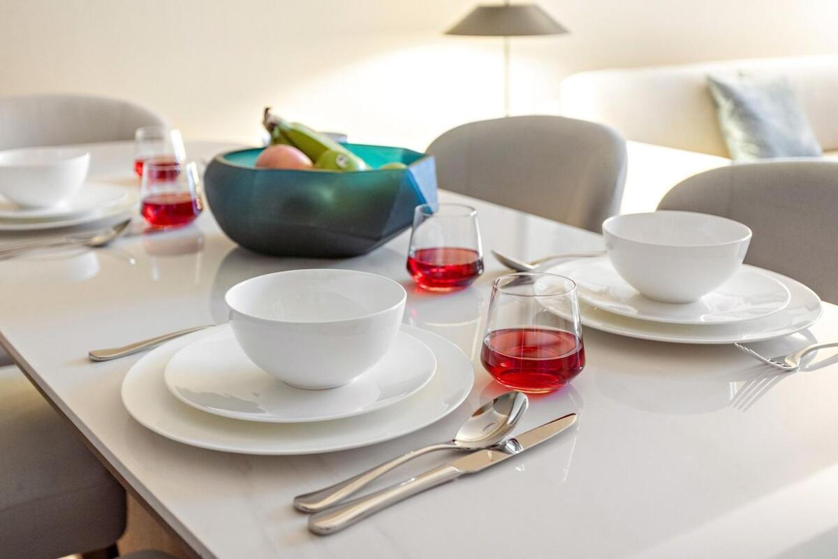 First Class 2br Luxury Urban Getaway Apartment *