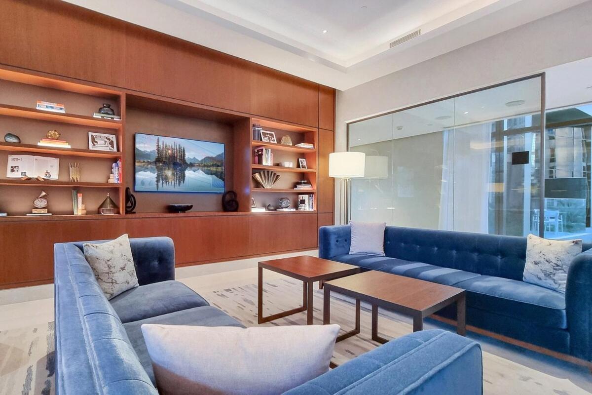 First Class 2br Luxury Urban Getaway * Dubai