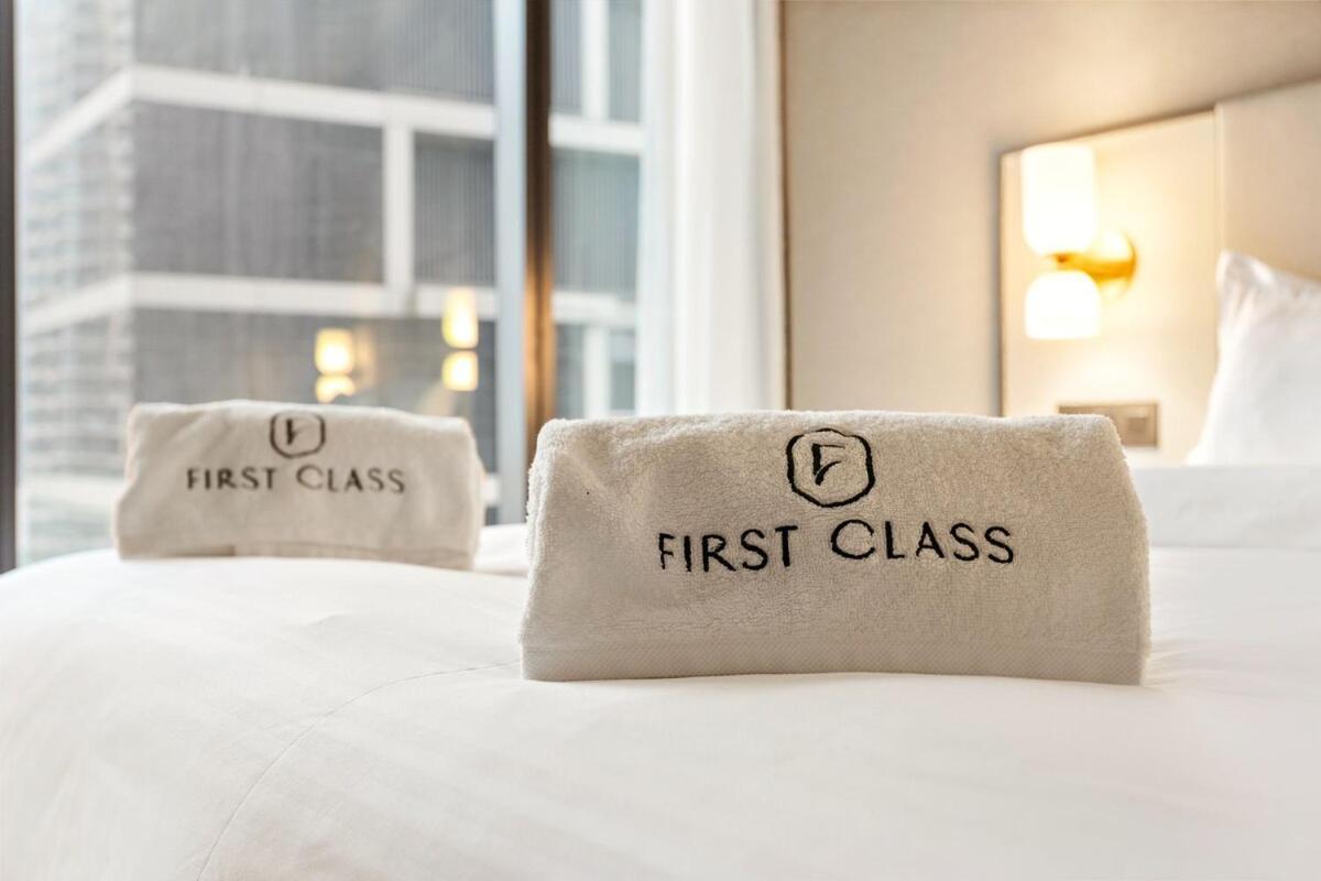 First Class 2br Luxury Urban Getaway *
