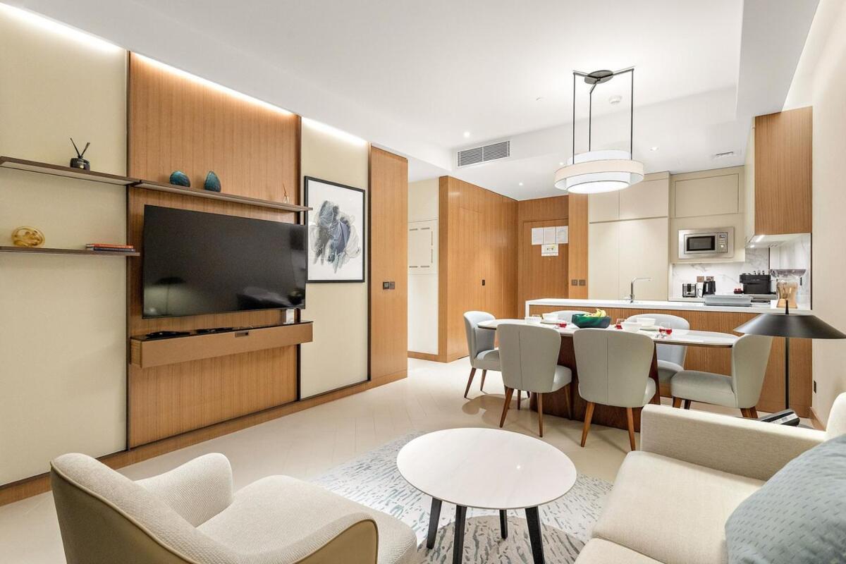 First Class 2br Luxury Urban Getaway * Dubai