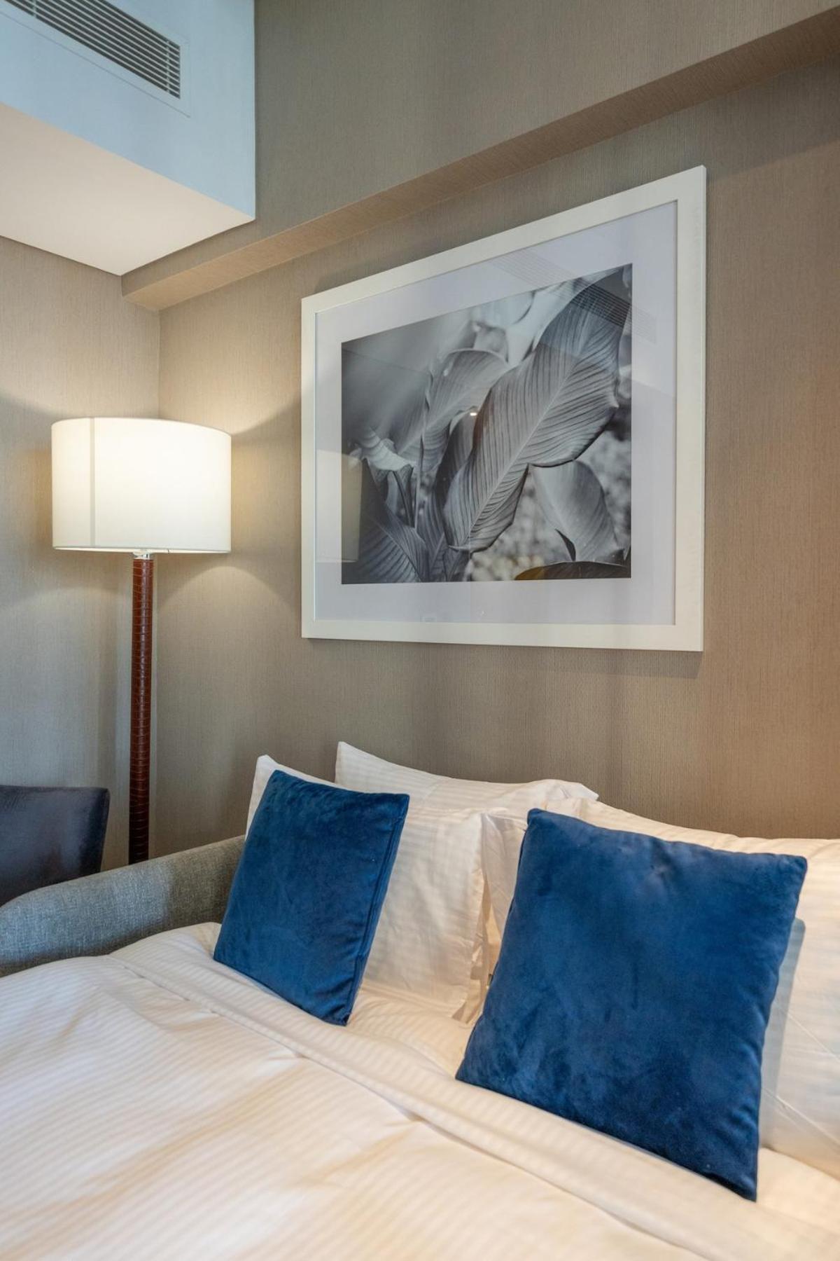 Apartment Damac Maison Prive - Free Parking