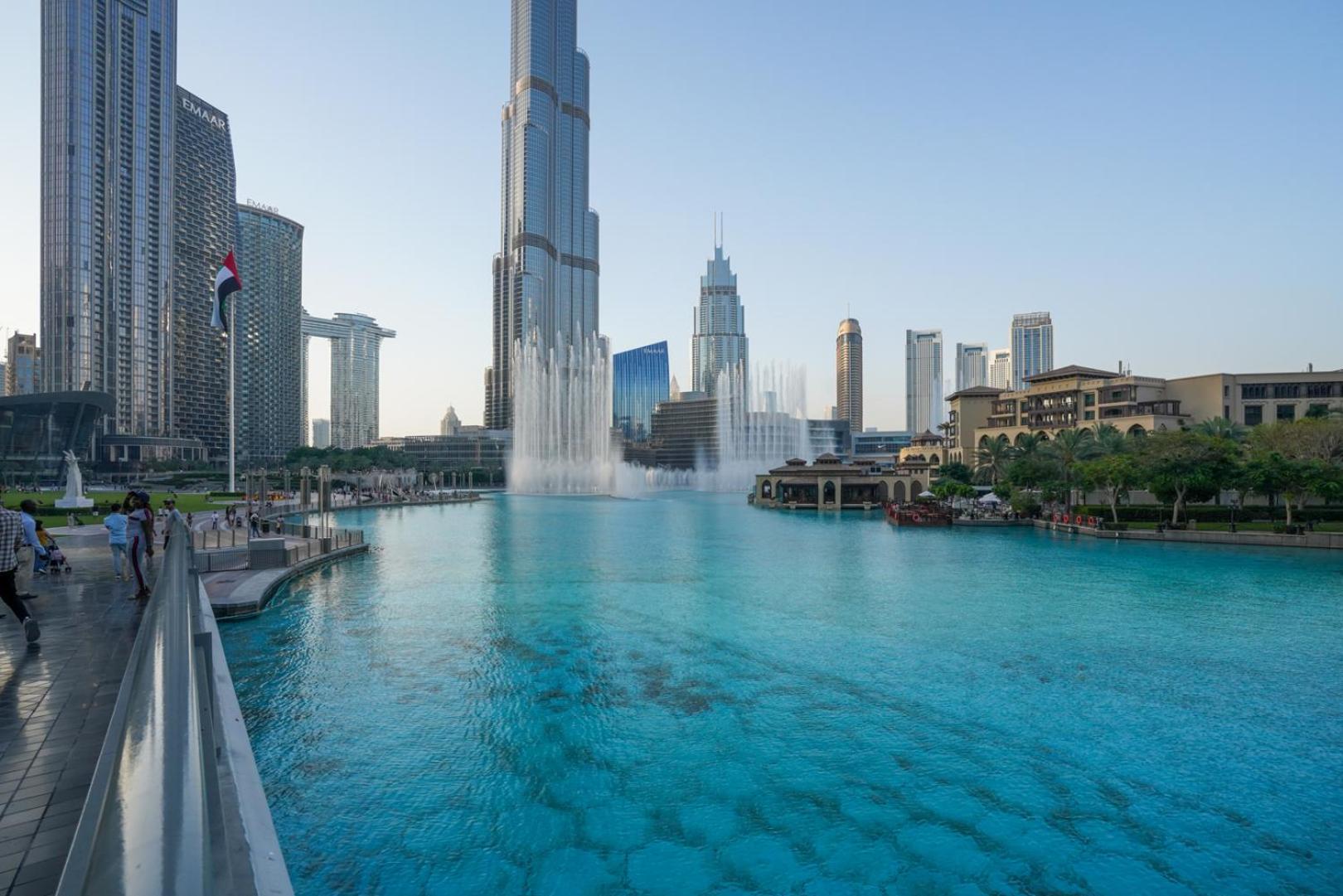Apartment Downtown Luxury - Full Burj Khalifa & Fountain Views - 5 Minutes Walk To Mall Dubai