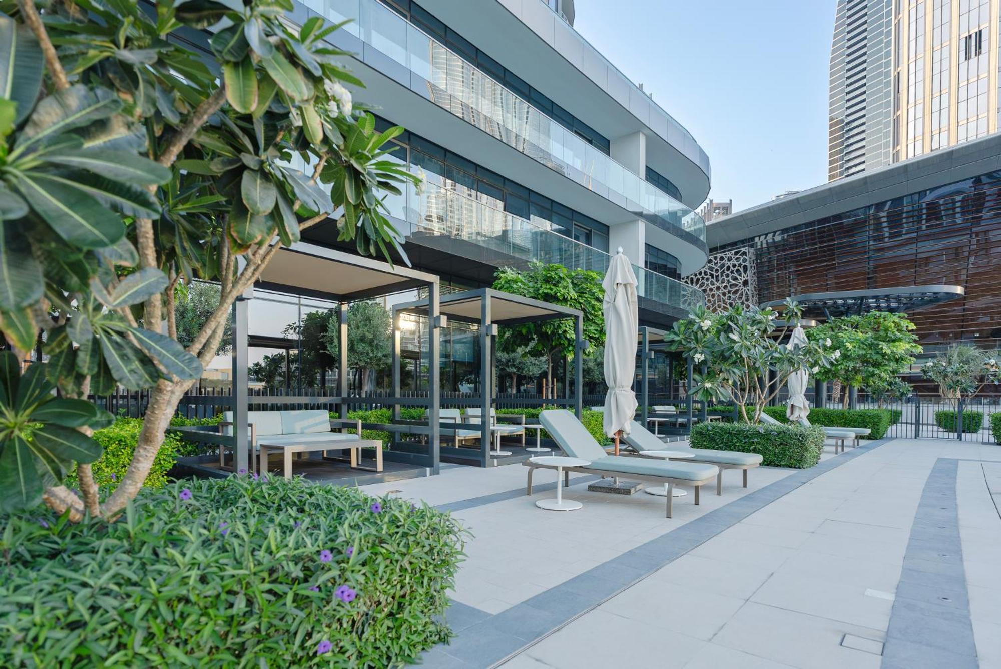 Downtown Luxury - Full Burj Khalifa & Fountain Views - 5 Minutes Walk To Mall