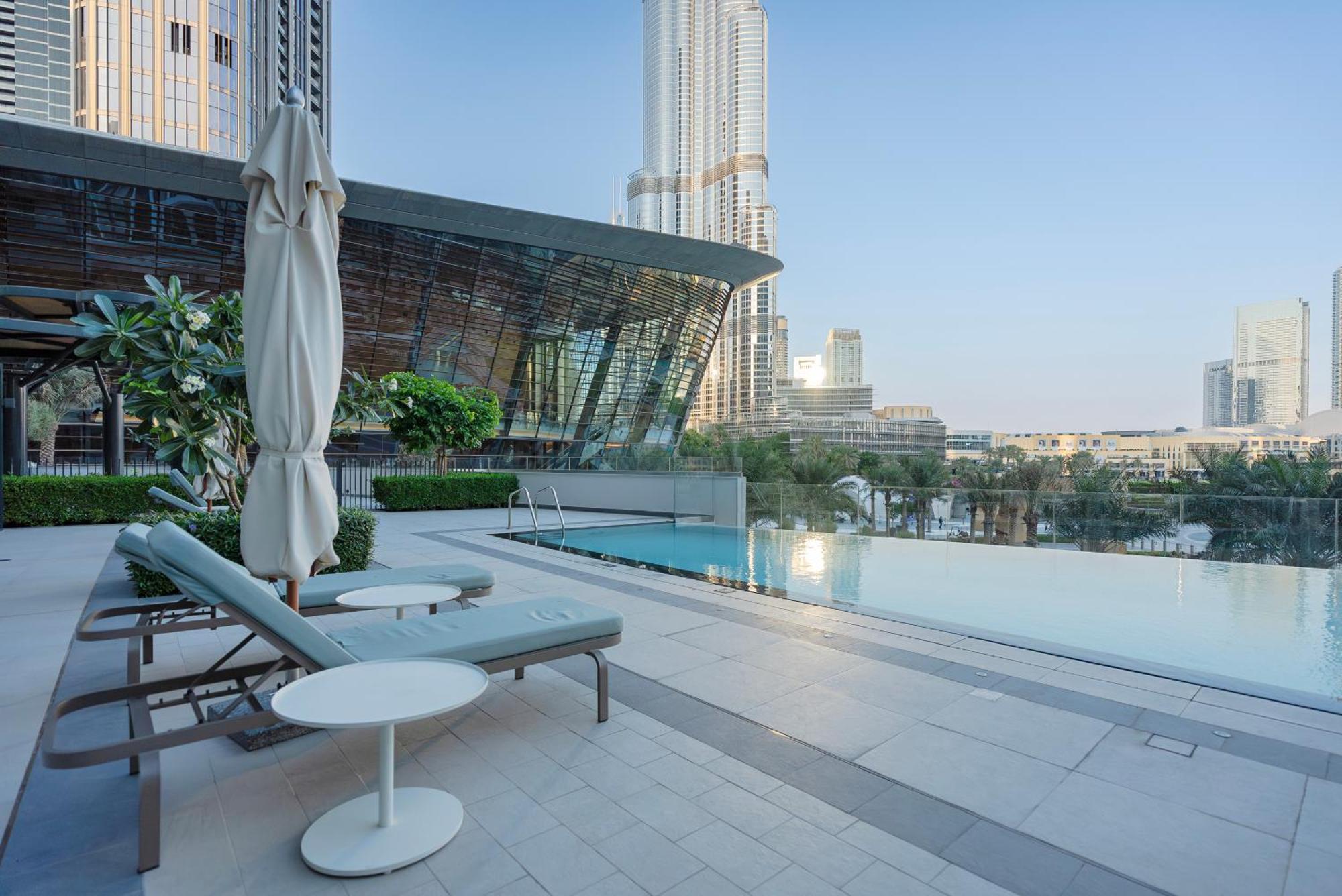 Apartment Downtown Luxury - Full Burj Khalifa & Fountain Views - 5 Minutes Walk To Mall *