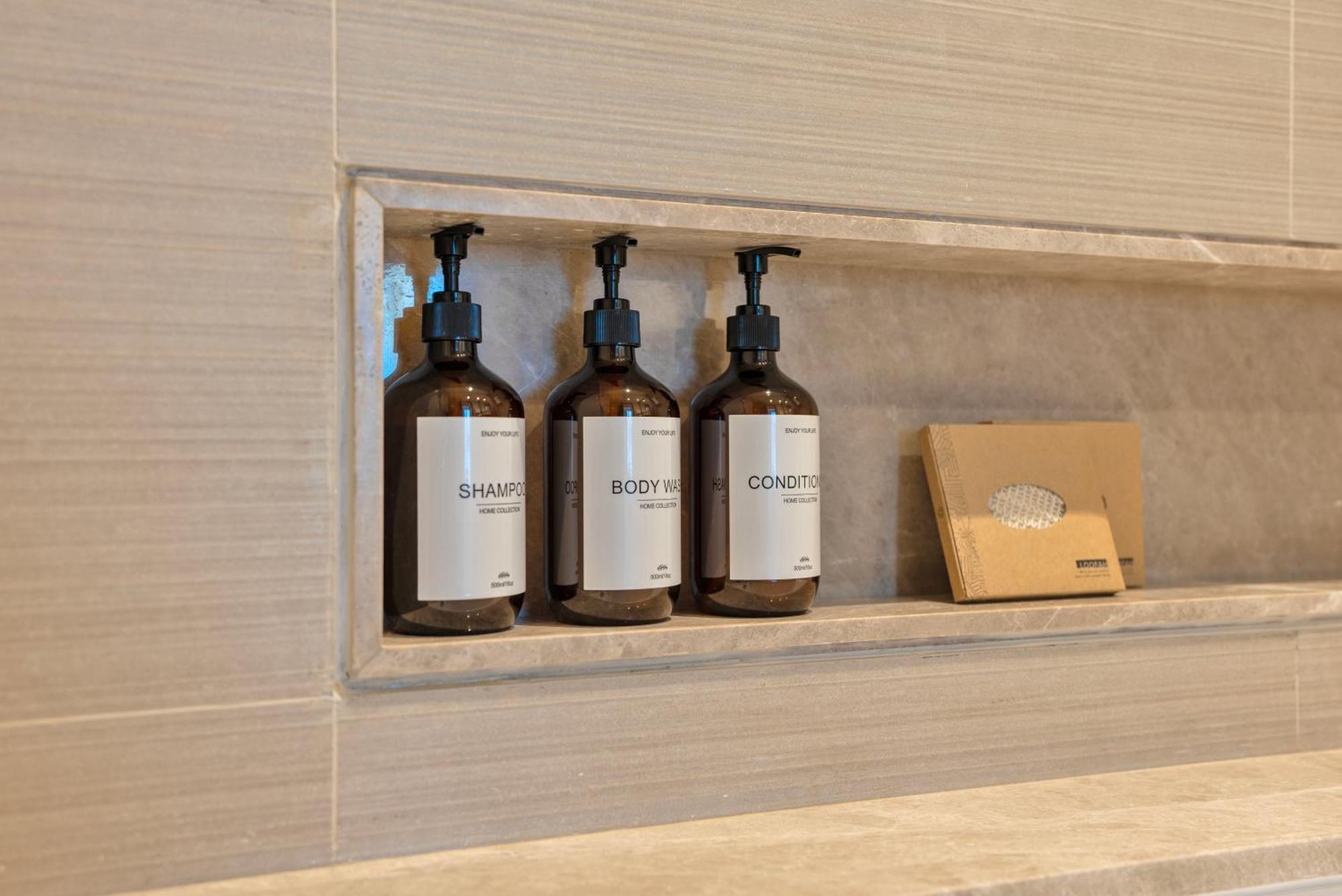 Apartment Downtown Luxury - Full Burj Khalifa & Fountain Views - 5 Minutes Walk To Mall Dubai