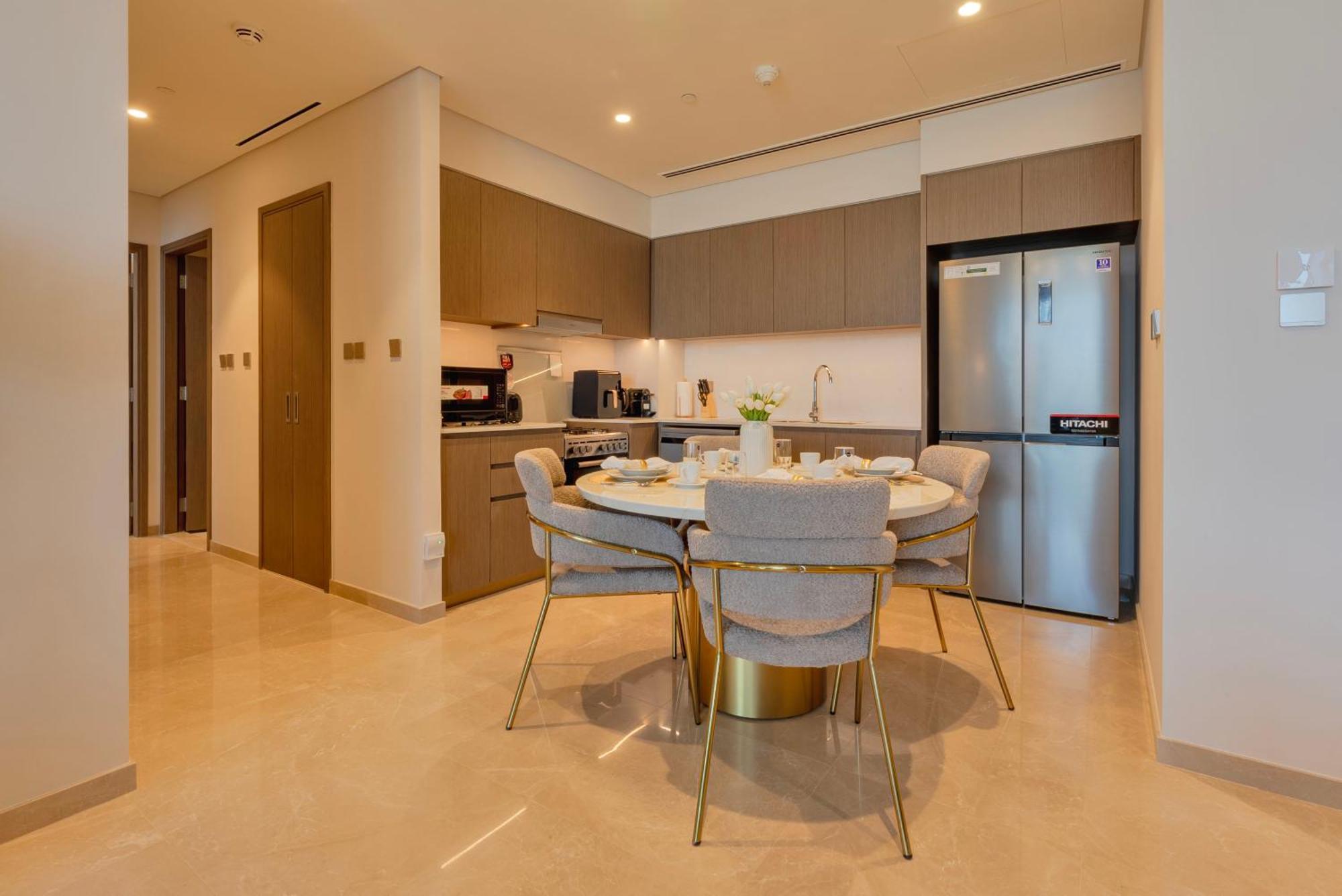 Downtown Luxury - Full Burj Khalifa & Fountain Views - 5 Minutes Walk To Mall Apartment