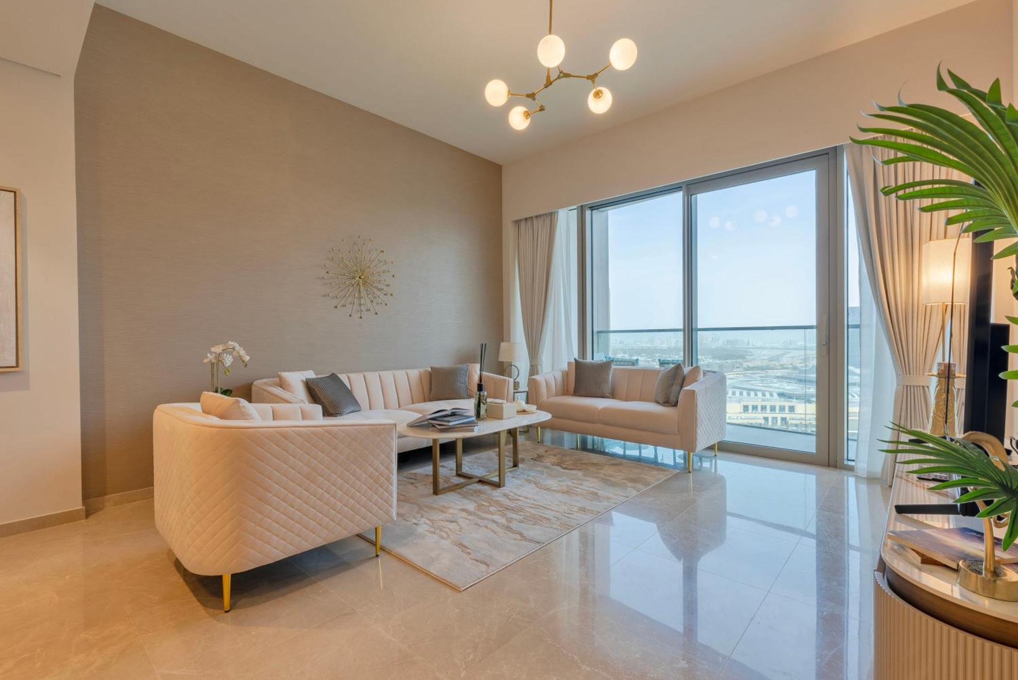 Downtown Luxury - Full Burj Khalifa & Fountain Views - 5 Minutes Walk To Mall Apartment Dubai