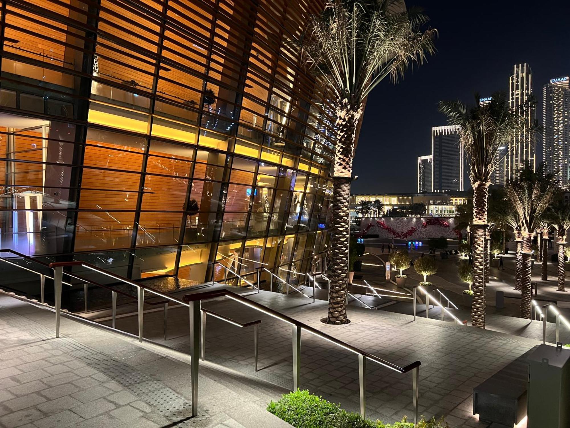 Downtown Luxury - Full Burj Khalifa & Fountain Views - 5 Minutes Walk To Mall