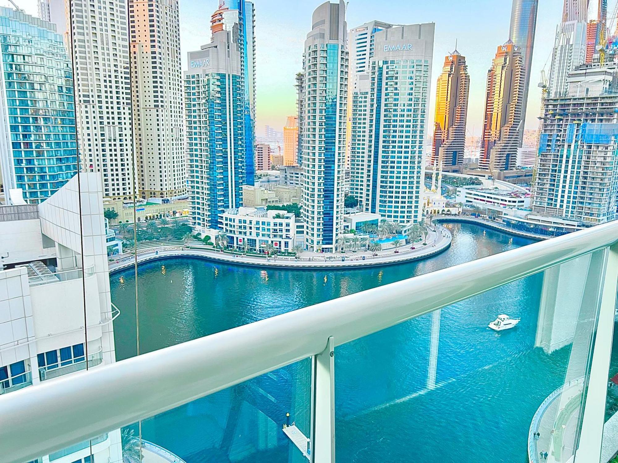 Stunning 2br Marina View Close To Jbr Dubai