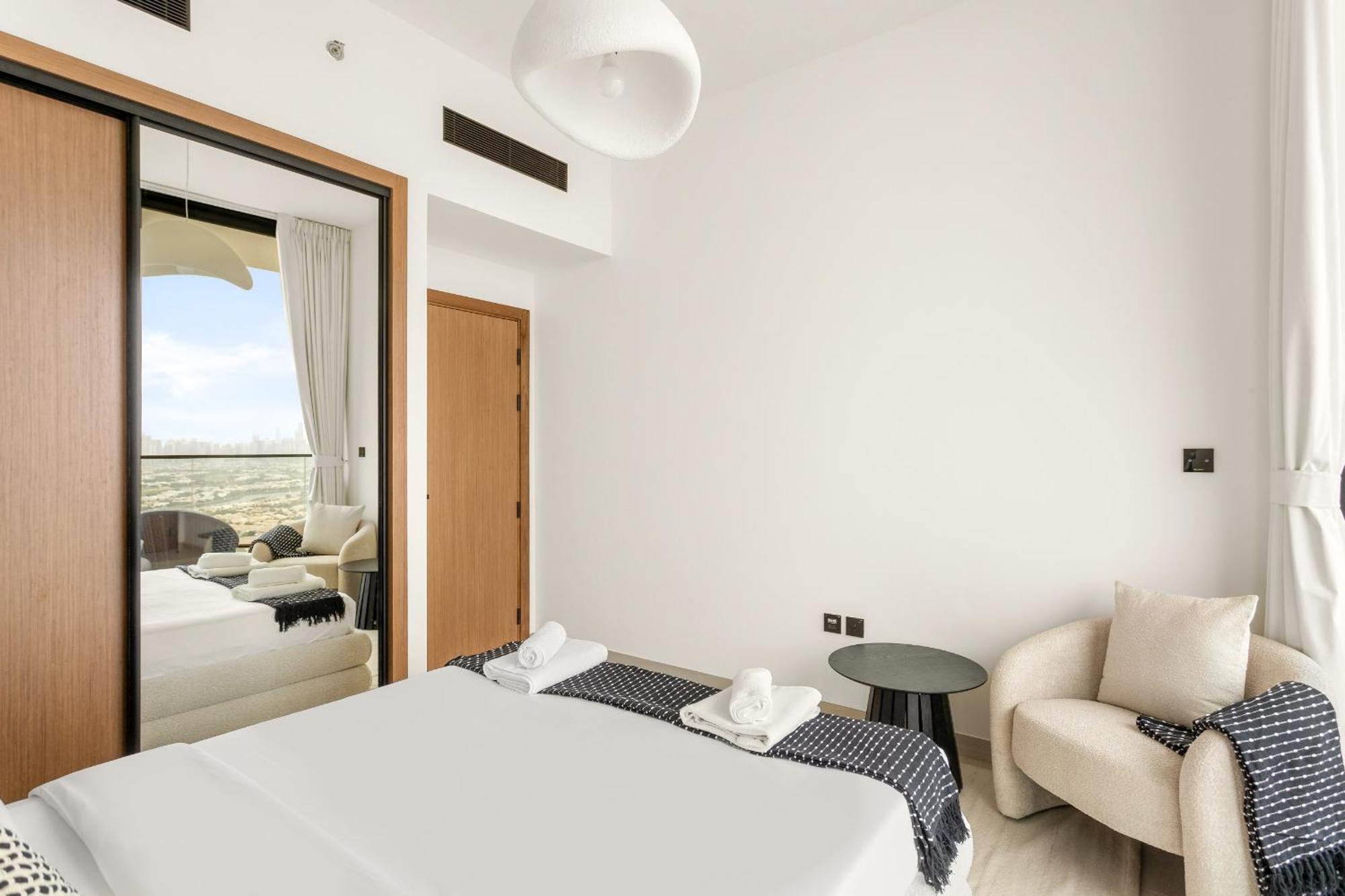 Vayk - Luxury 2 Bedrooms With Jacuzzi In Jvc Apartment