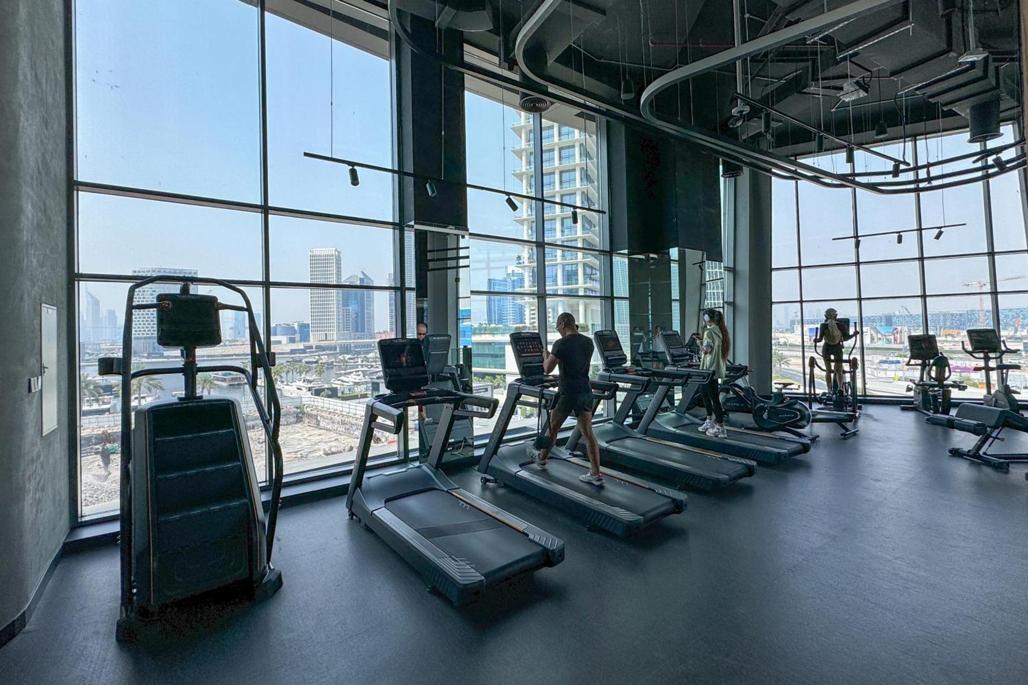 Luxe 2 Bedroom With Burj Khalifa And Marina Views *