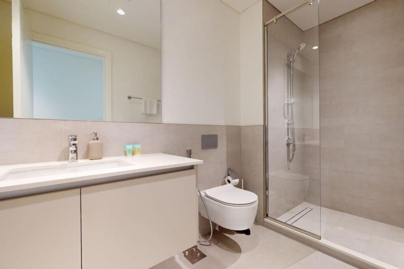 Sunset At Creek - Exquisite Two Bedroom * Dubai