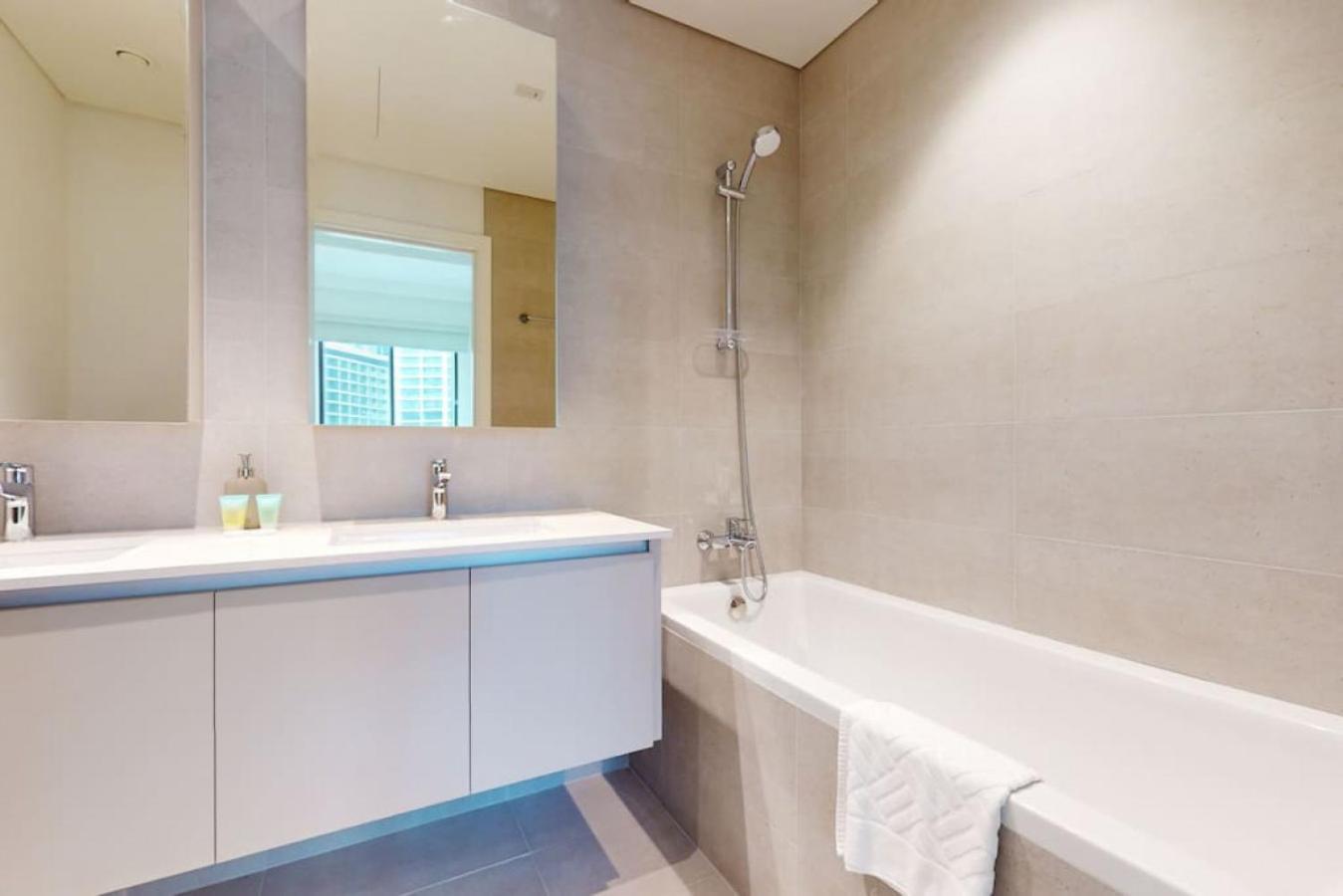 Sunset At Creek - Exquisite Two Bedroom * Dubai