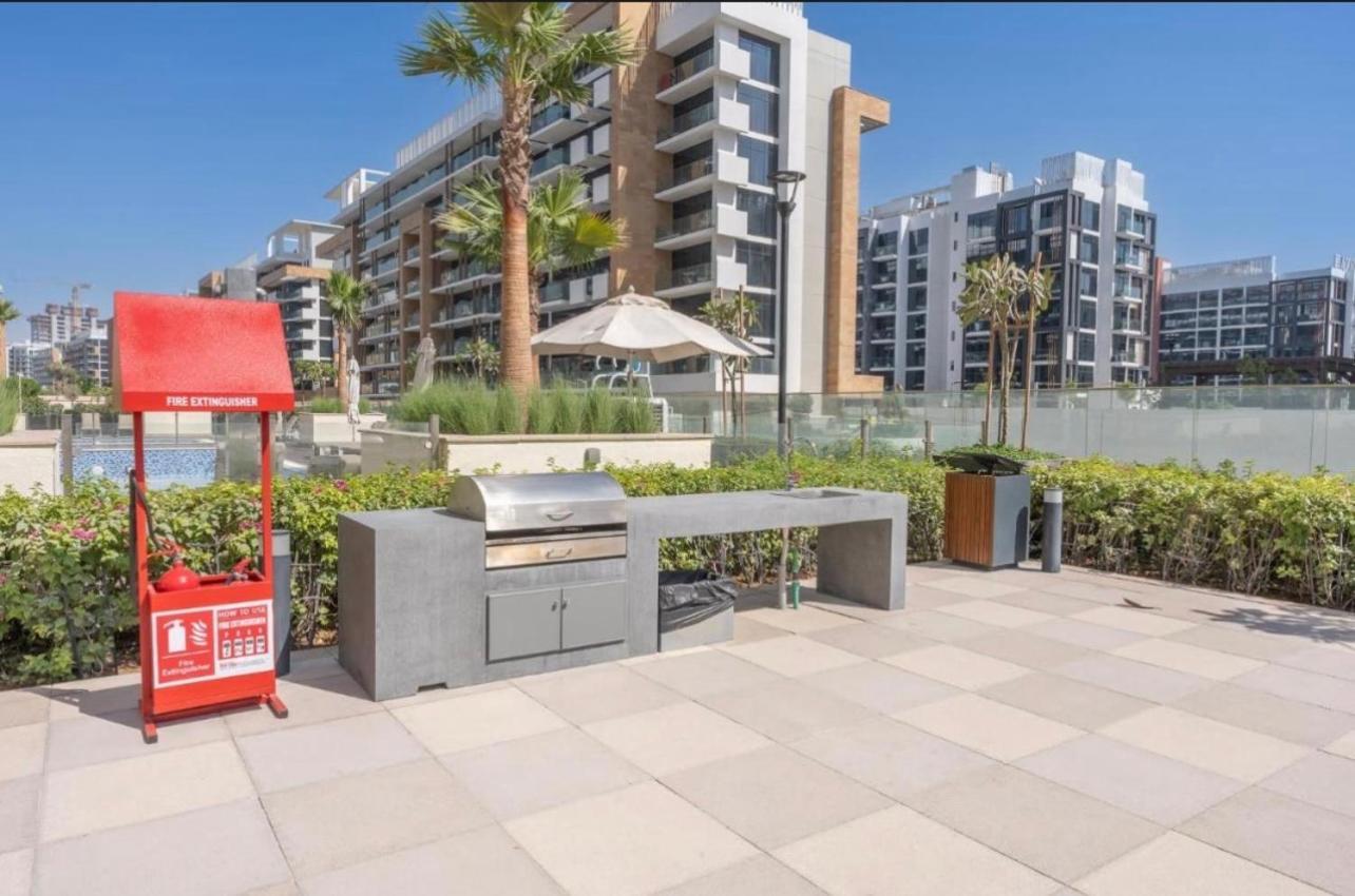 Apartment Azizi Rivieira Meydan, Luxury With Burjkhalifa And Pool Views *