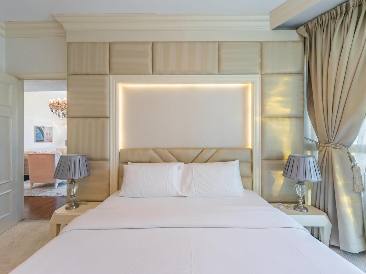 Apartment Luxury Spacious In The Iconic Park Towers
