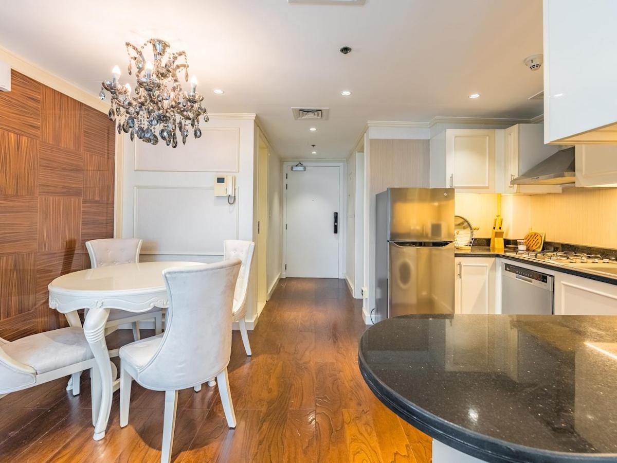 Luxury Spacious In The Iconic Park Towers