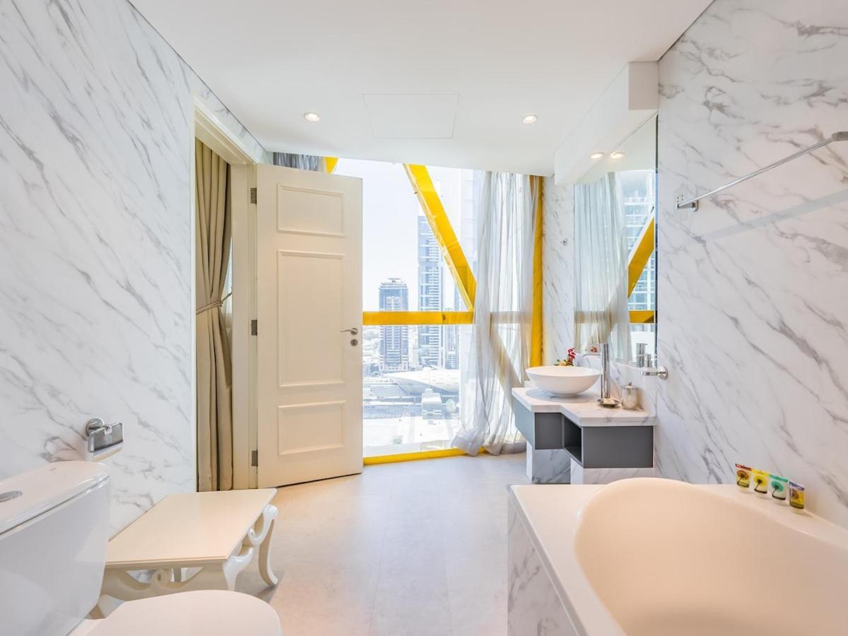 Luxury Spacious In The Iconic Park Towers Apartment