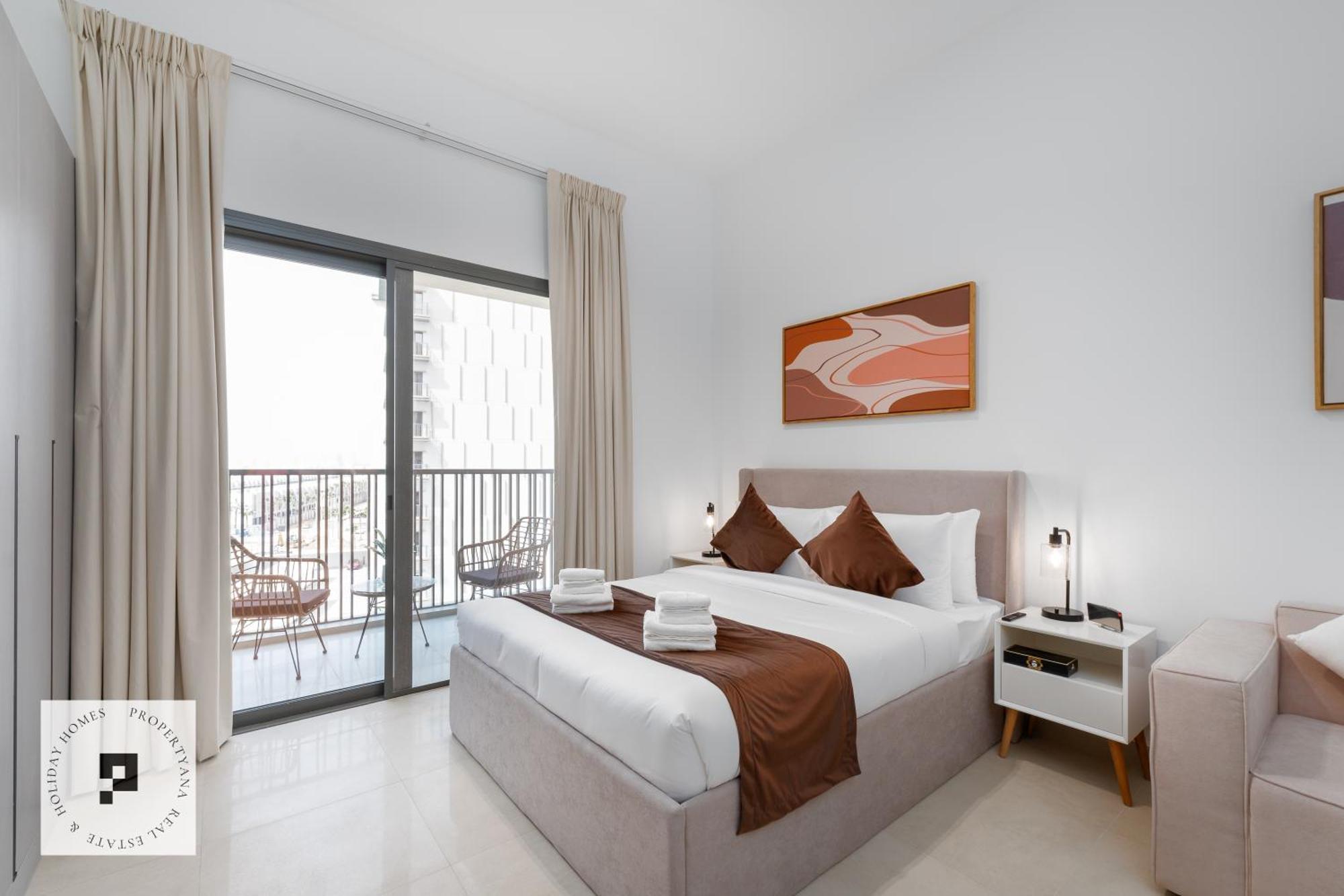 Budget-friendly Brand New In Mag 980 Apartment