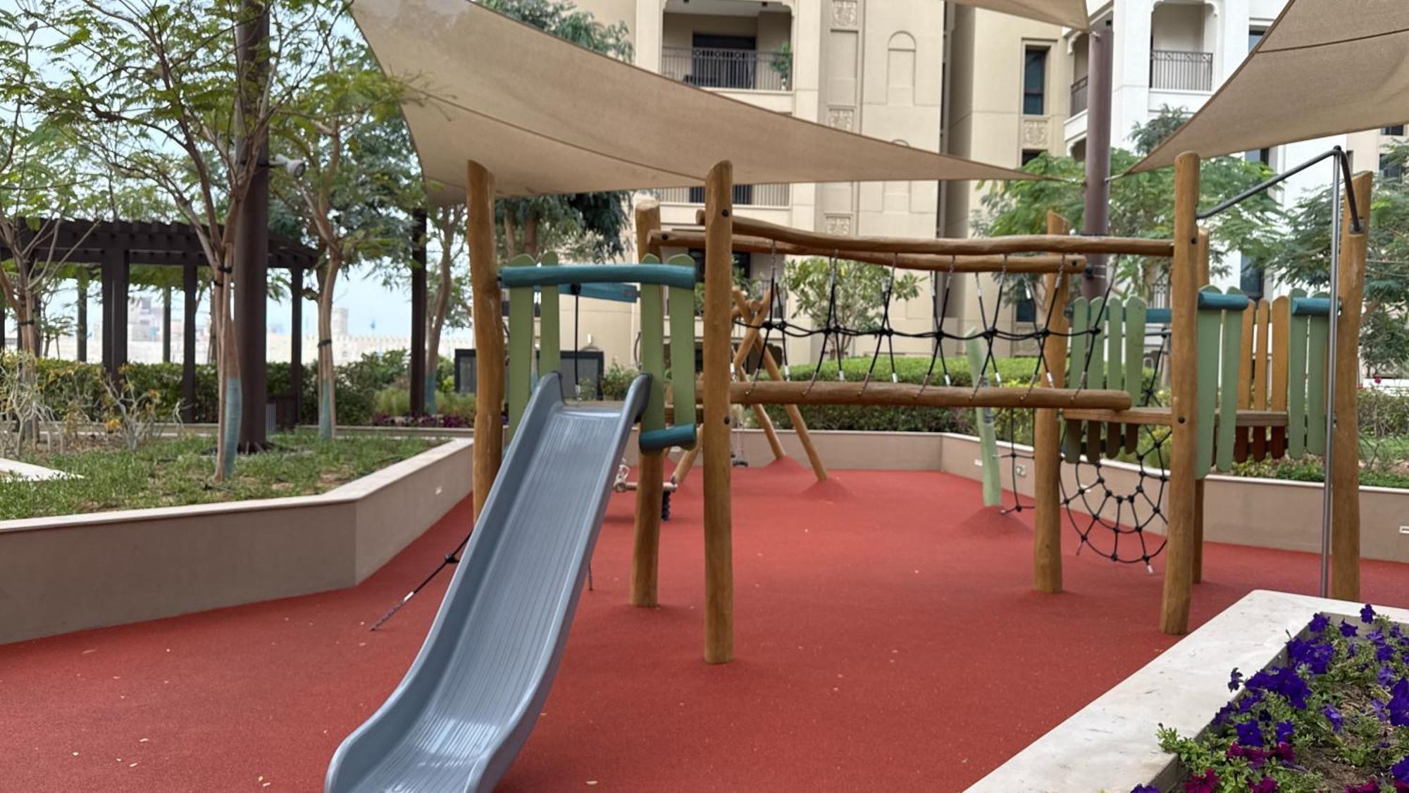 Elegant 1br With Balcony In Madinat Jumeirah Living *