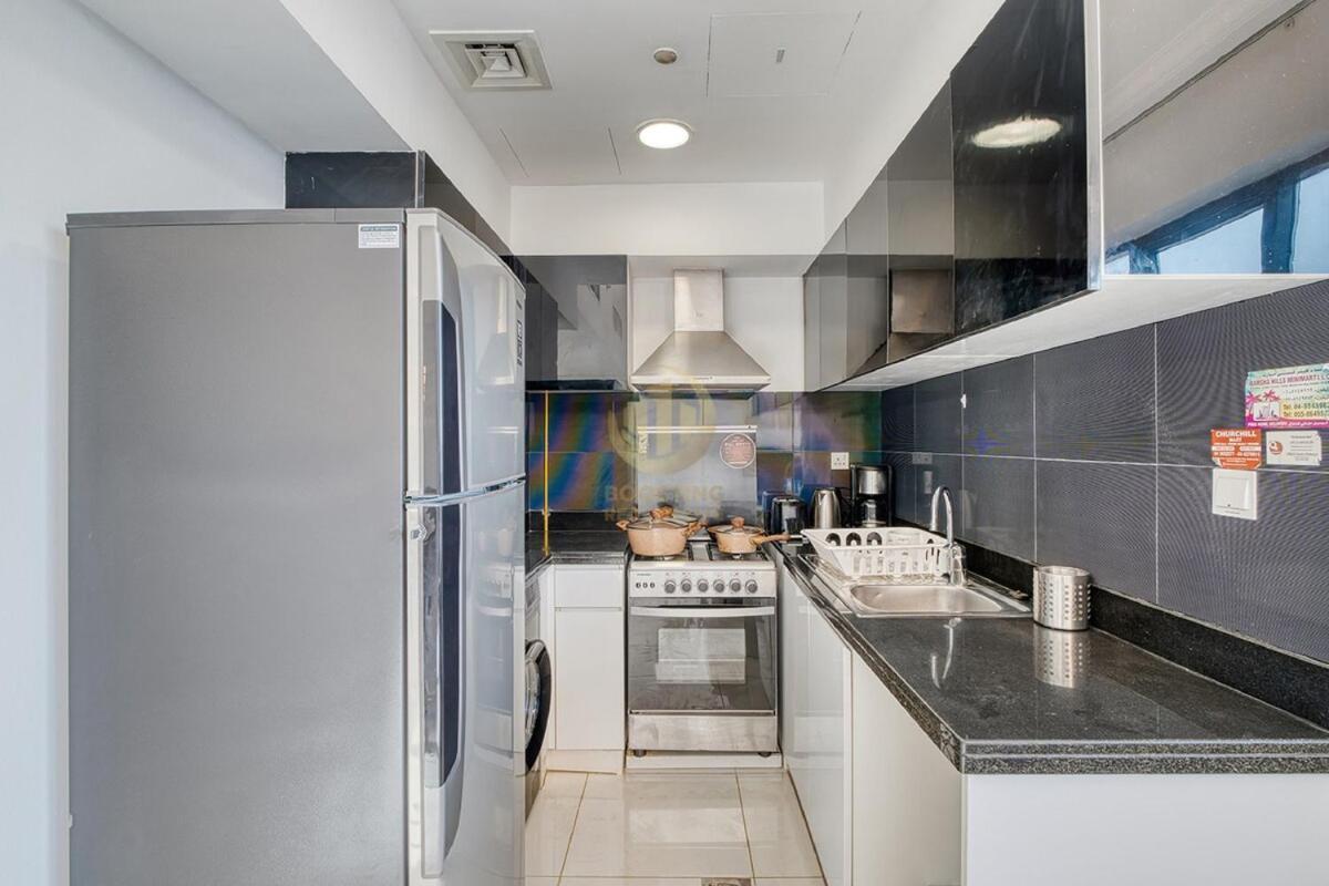 Designer 1 Bedroom In Business Bay Apartment *