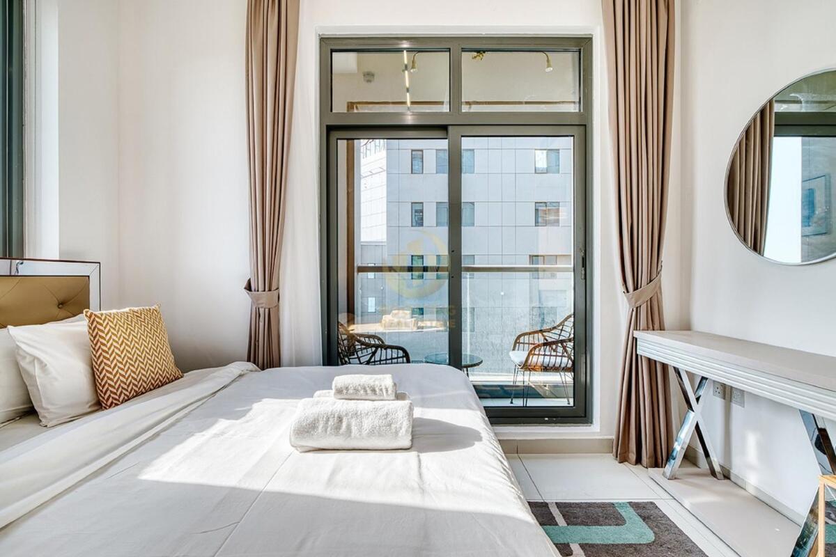 Apartment Designer 1 Bedroom In Business Bay *