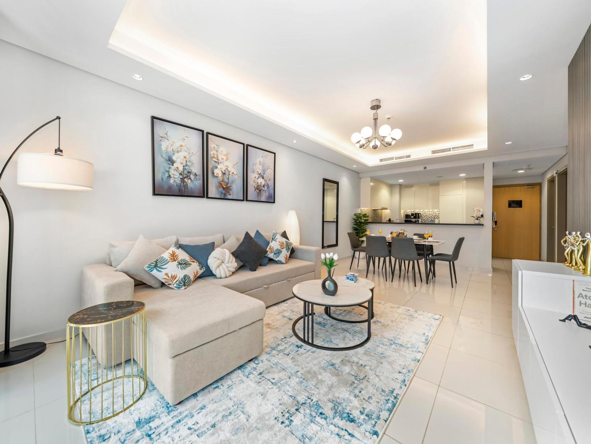 Apartment Stunning Burj View - High Infinity Pool - Cozy 2br Dubai